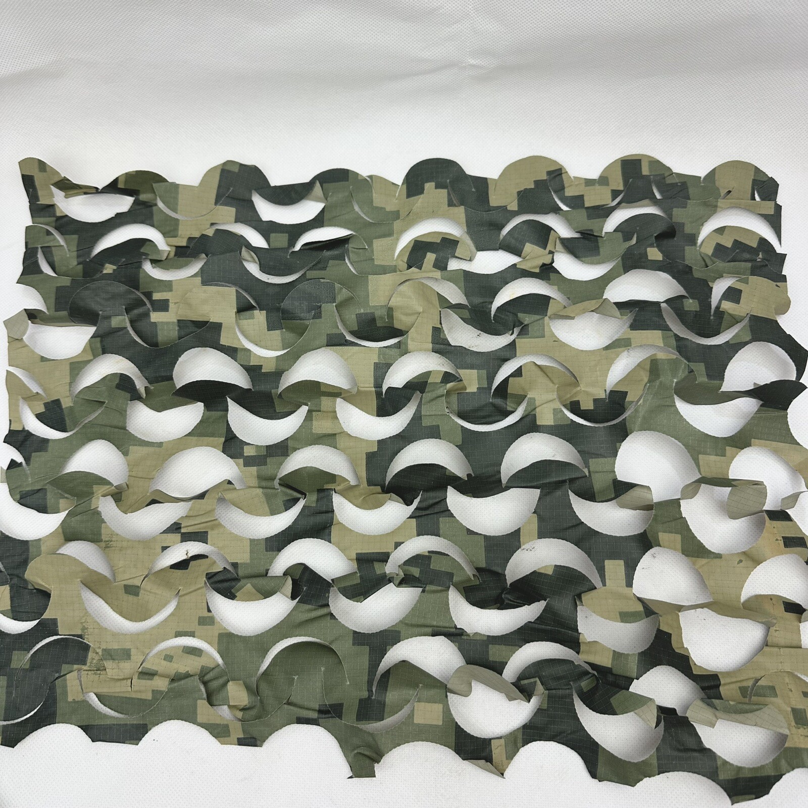DIGITAL SAGE / FDE UCP Reversible Camo Net Helmet Cover Sniper Ghillie Netting