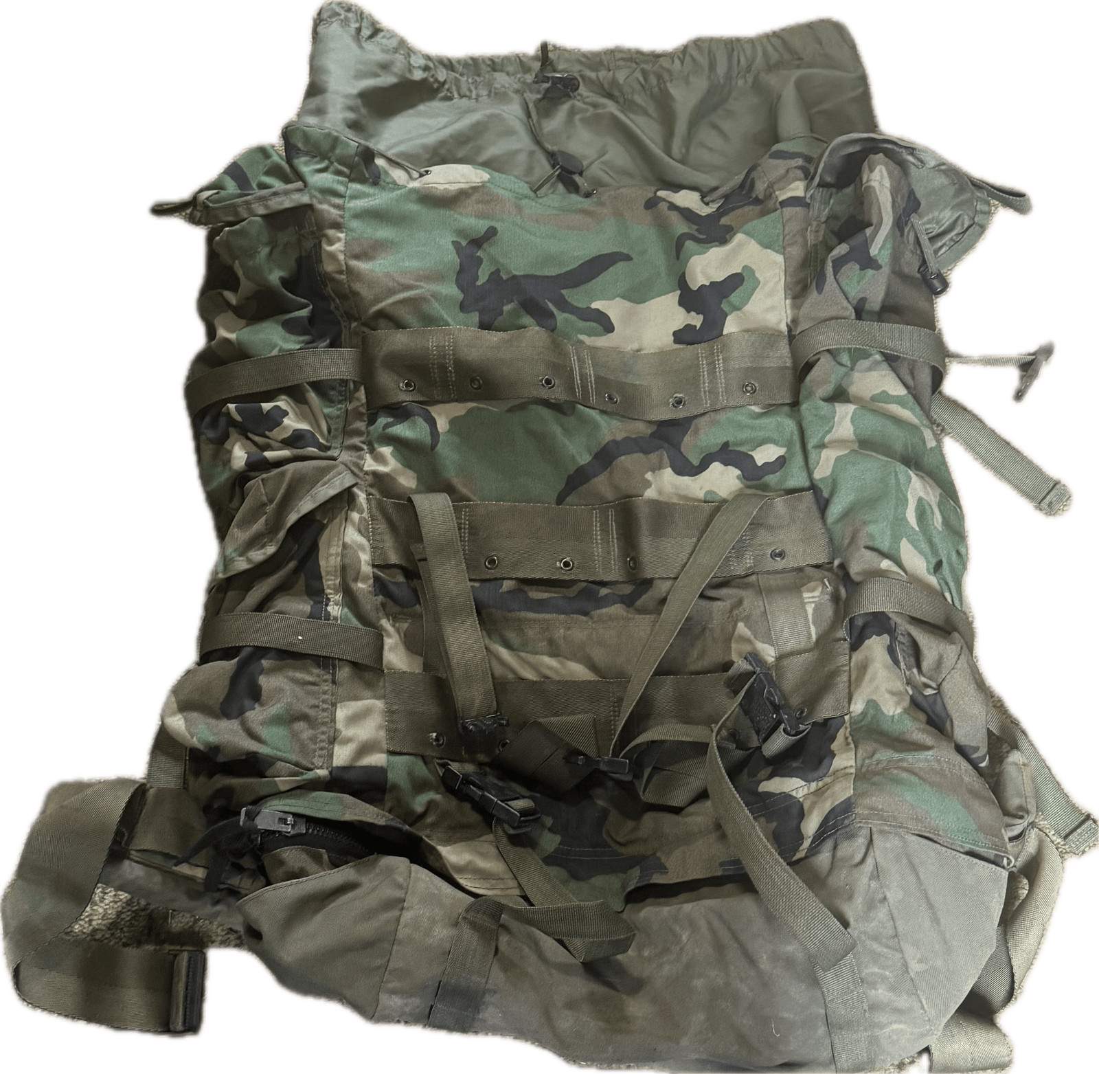 USGI CFP 90 Field Pack Large Woodland Camo Internal Frame Specialty Defense