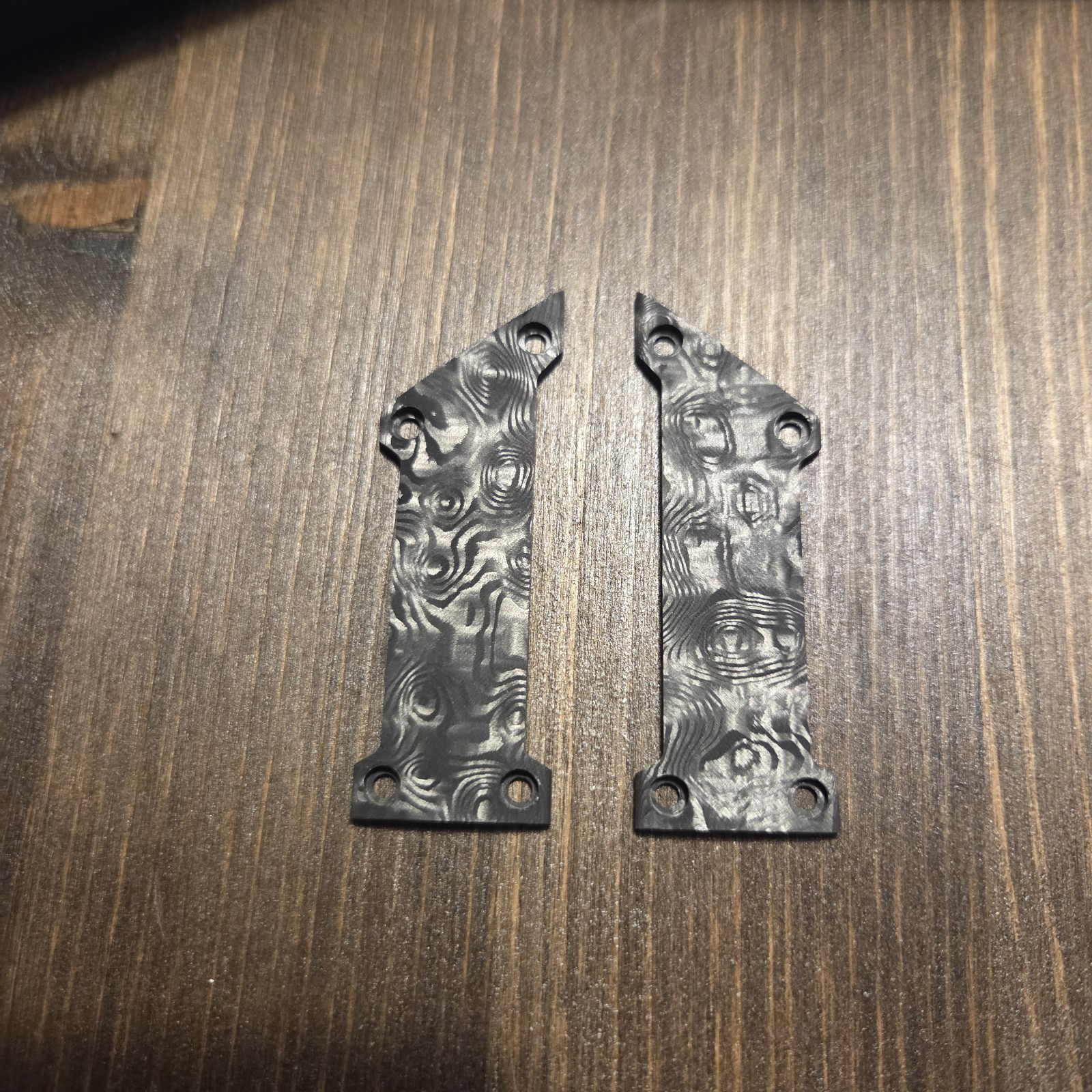 Kizer Mini Militaw Inlay Fat Carbon Black Dune