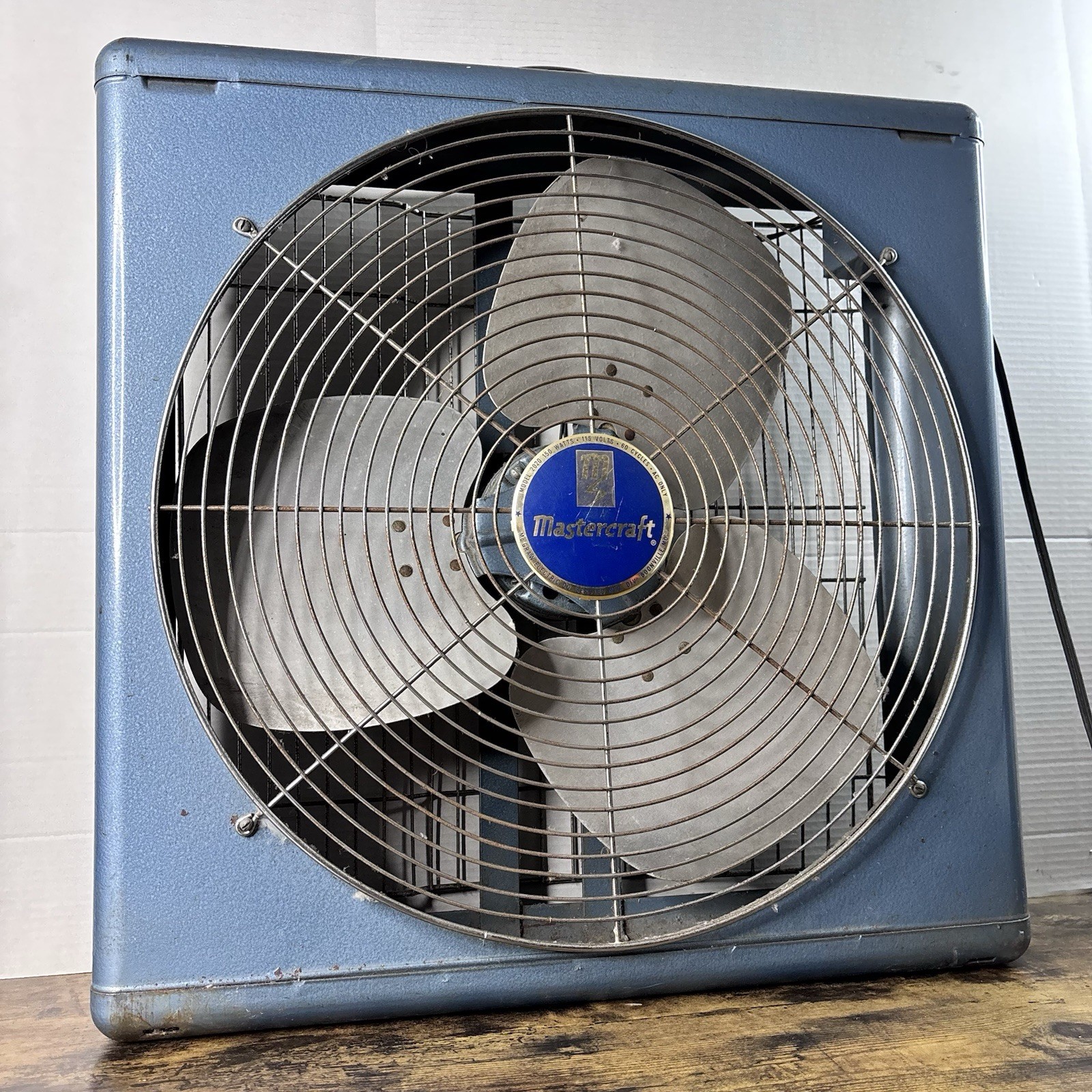 VTG 23” Mastercraft Model 2020 Blue Metal Box Fan McGraw Electric BERSTED Mfg