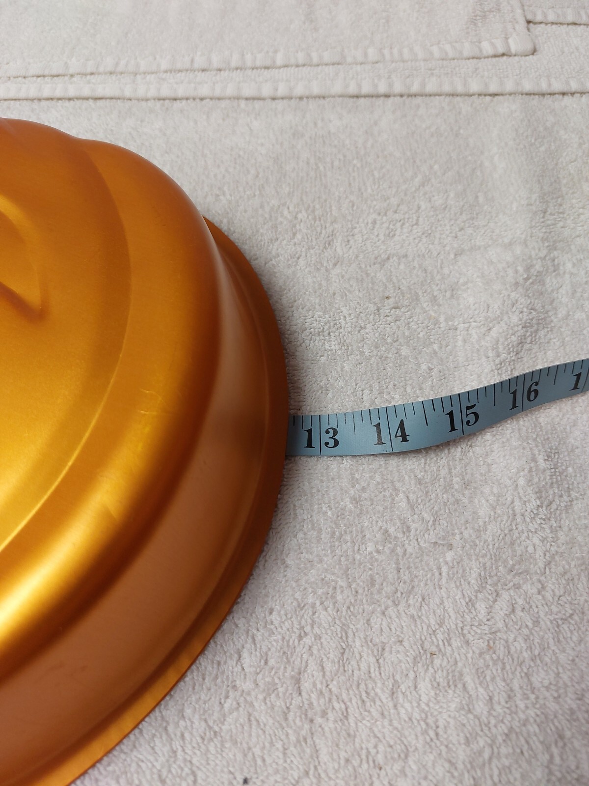 2002 Wilton Cake Pan Jack-O-Lantern Pumpkin Shape Mold Insert Recipe Baking