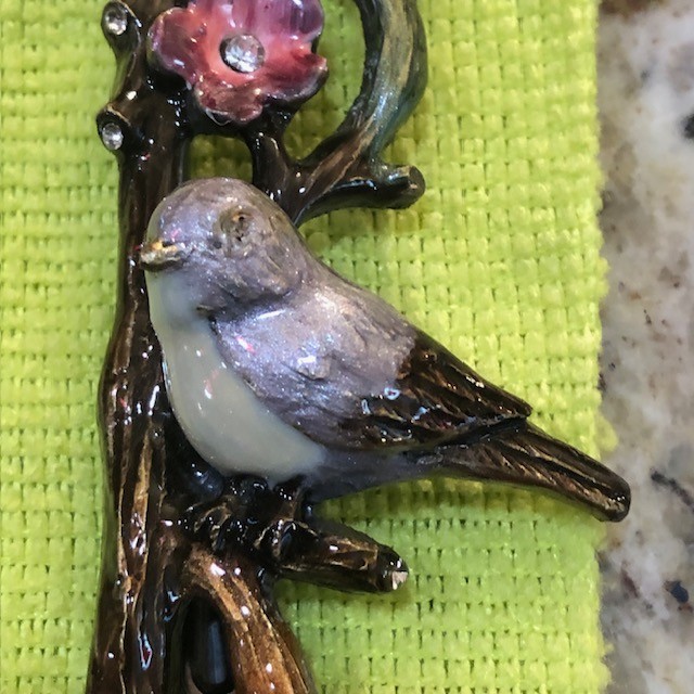 Art Nouveau Style Frame – Sculpted Floral Branches, Bird, Jewels (4″x6″ Photo)