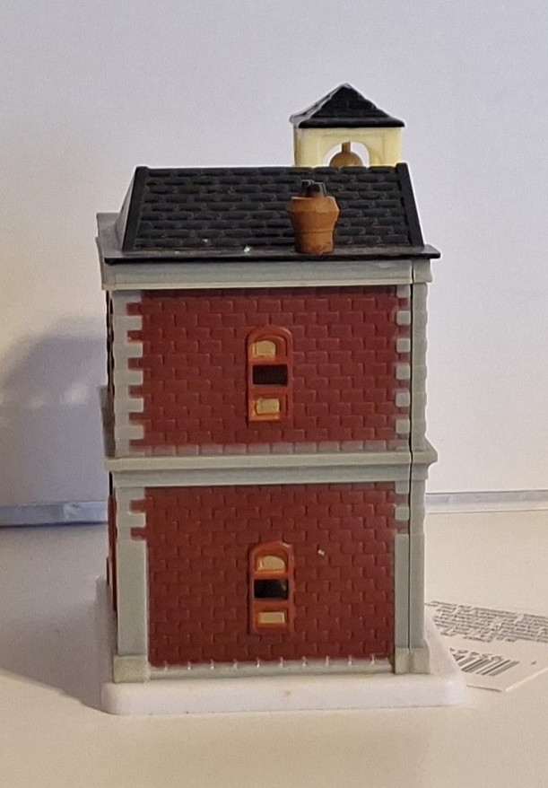 4 Cobblestone Corners Minatures, Church, School, B & B, Firehouse L.E.D. B.O.