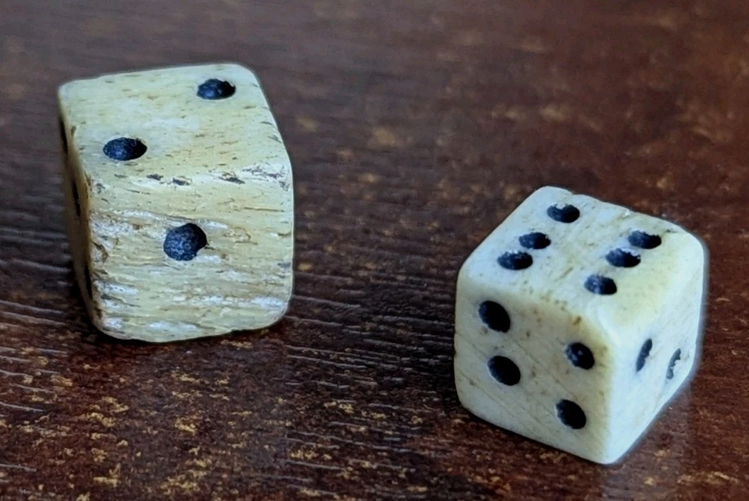 Vtg Pair Bone (Bovine) Dice 5/16” Lot of 2
