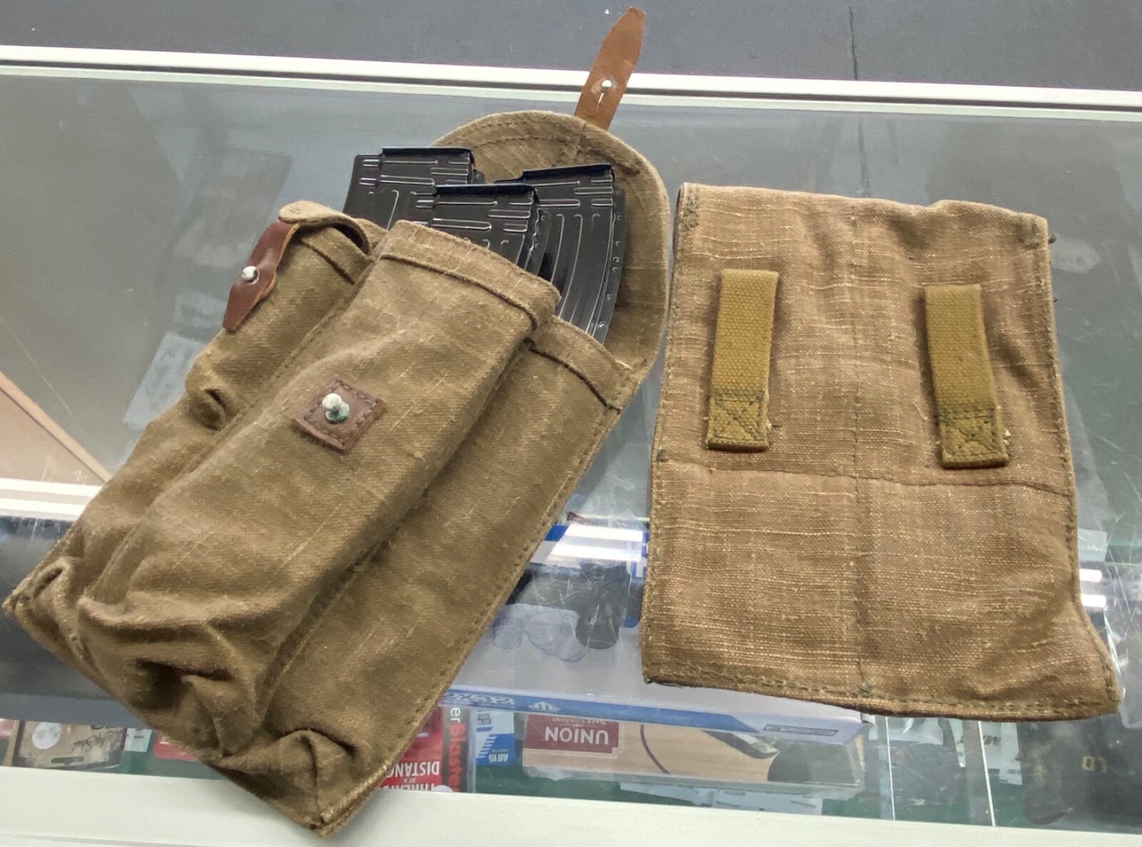 *** COLD WAR SOVIET ERA RUSSIAN 3 Magazine-AAK3-CELL MAG POUCH, 7.62x39mm *