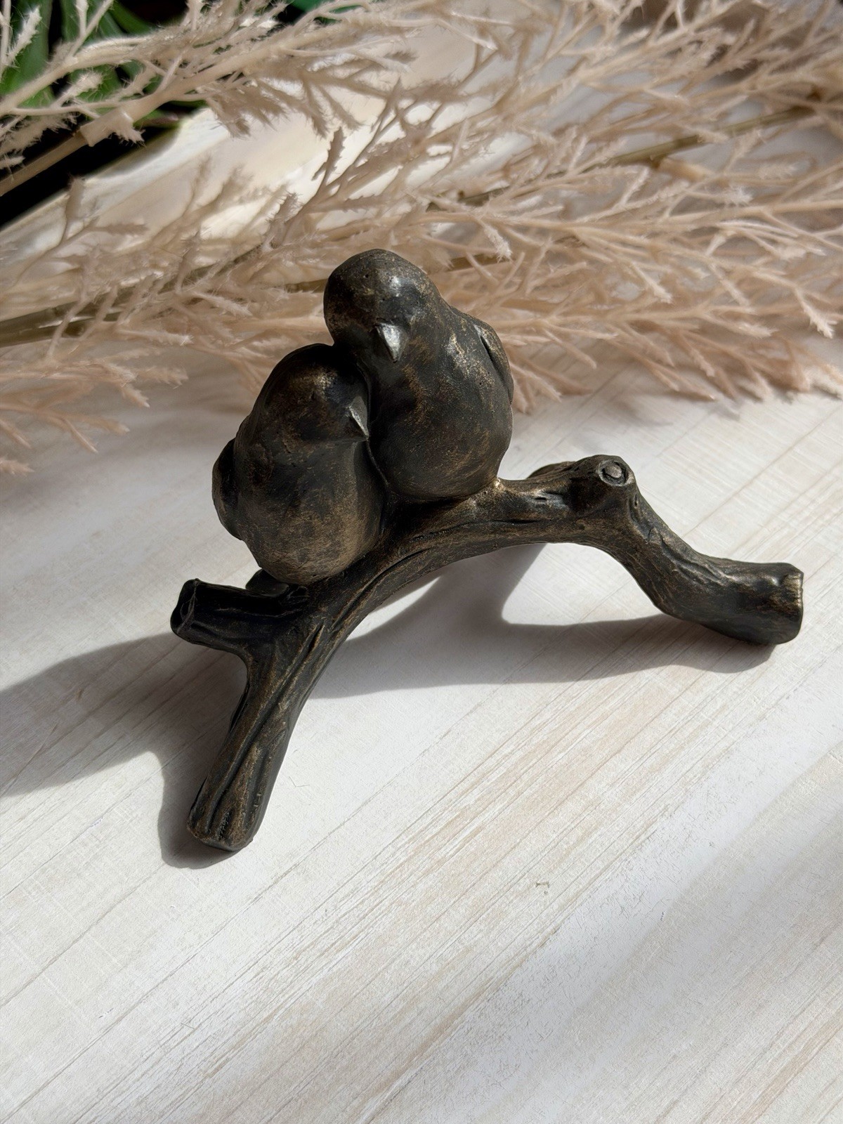 VTG Rustic Love Birds On A Branch Figurine Sculpture Bird Decor Wedding Gift