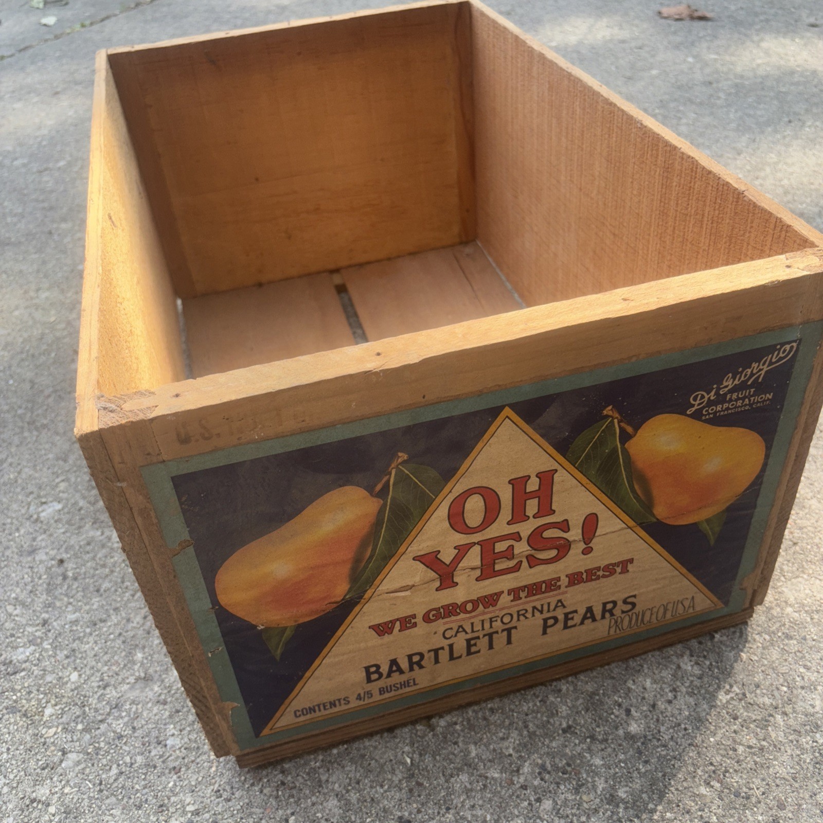 Vintage Do Giorgio Fruit Bartlett Pears Wood Fruit Crate