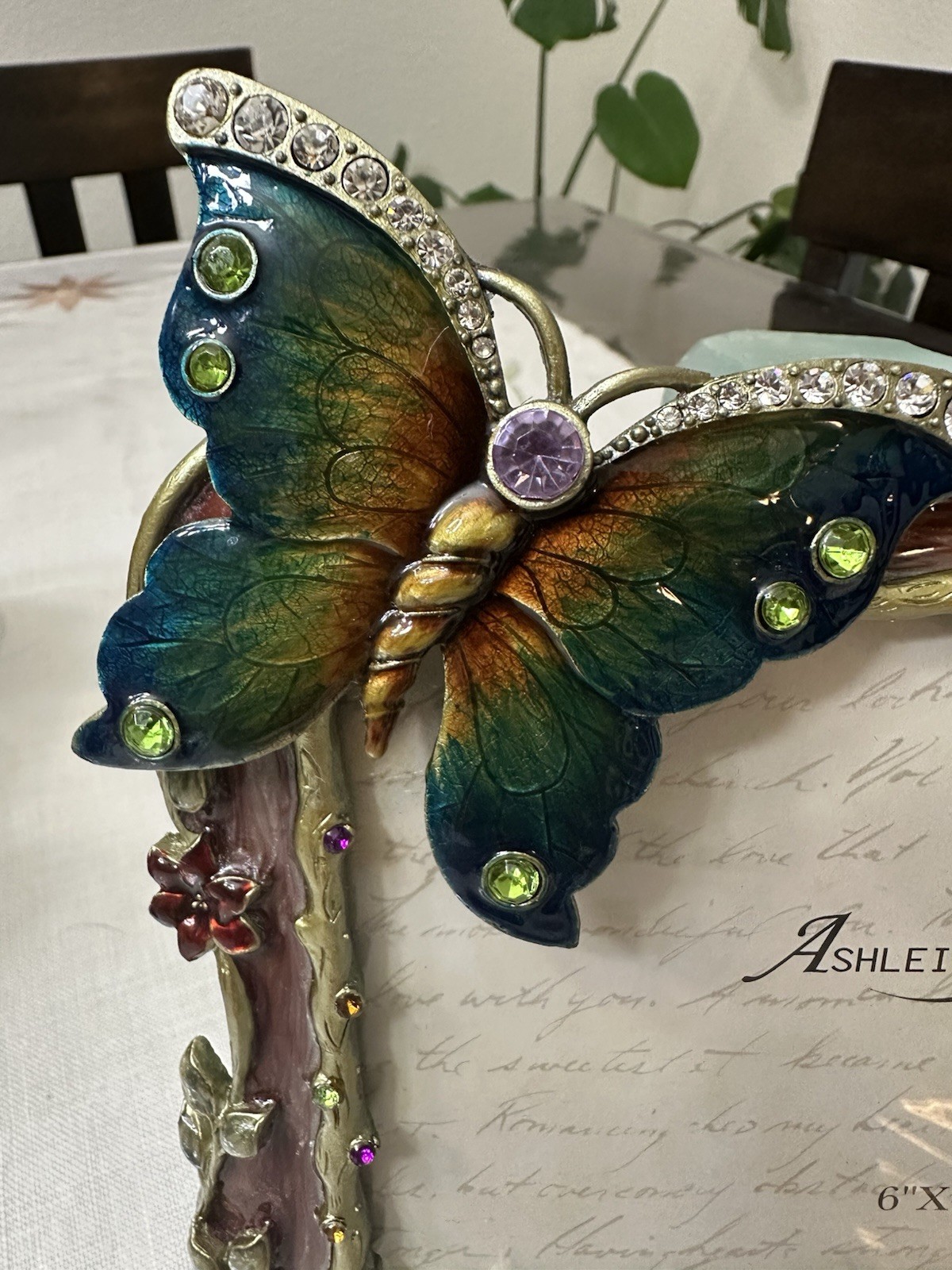 ASHLEIGH MANOR FRAME