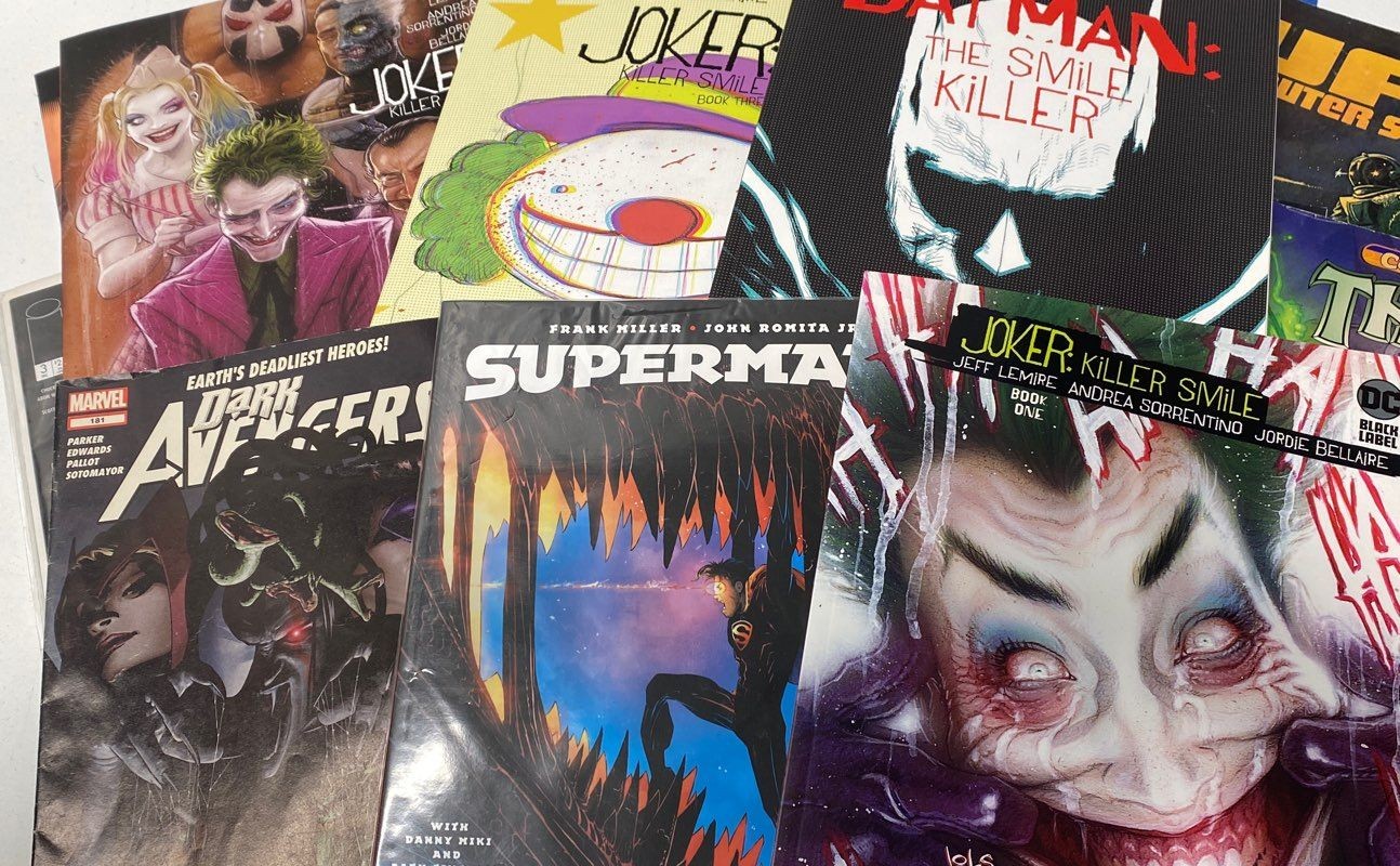 Marvel Comic Book Lot Mixed Brands Modern Age Approximately 30 Issues
