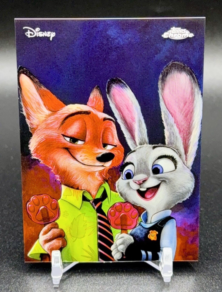 2026 Topps Chrome Disney Art of Disney #AD9 Zootopia Nick Wilde Judy Hopps SSP