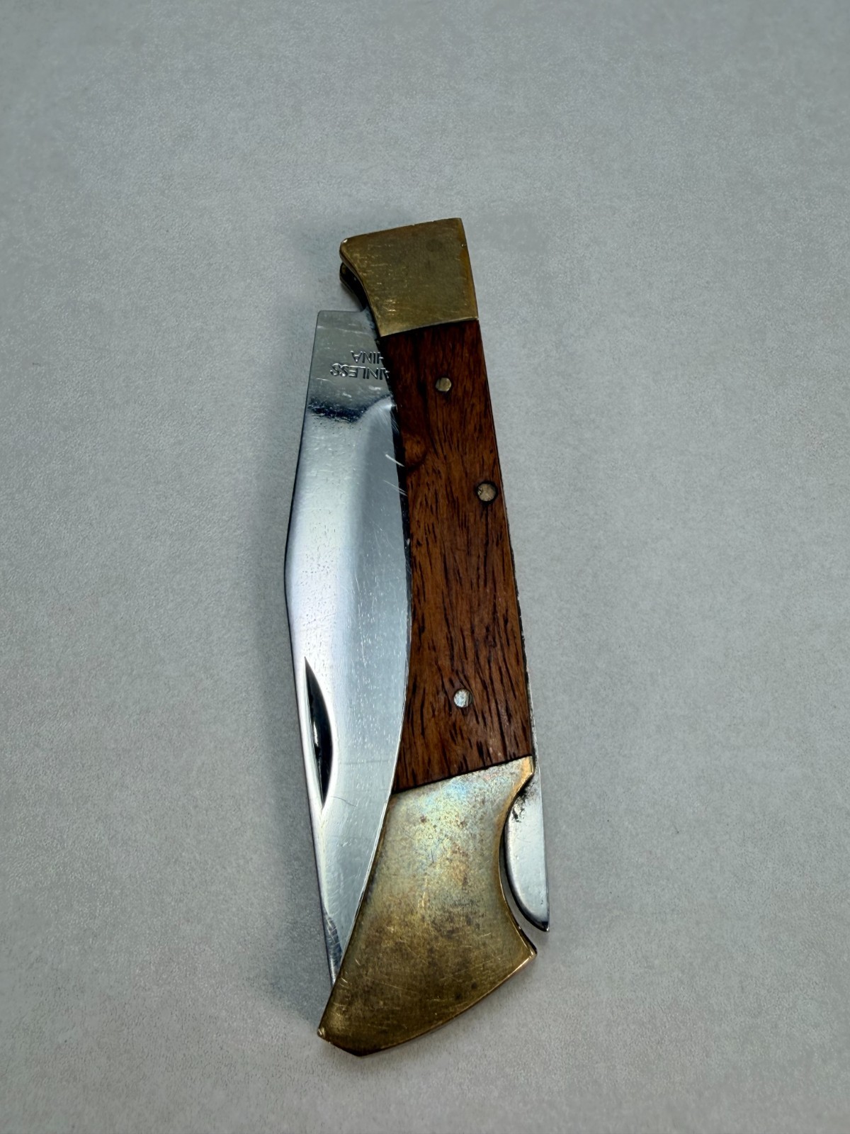 Vintage Classic Stainless Steel Folding Pocket Knife Wood Handle Brass Bolsters