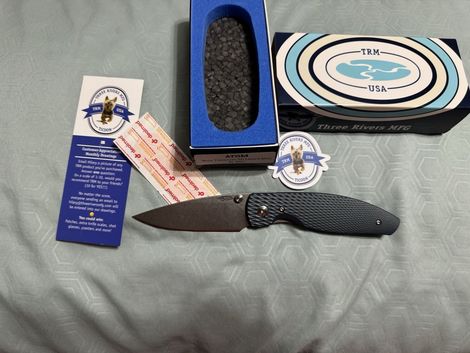 Three Rivers Manufacturing TRM Atom 20CV Full Blue Titanium Lizard Scale