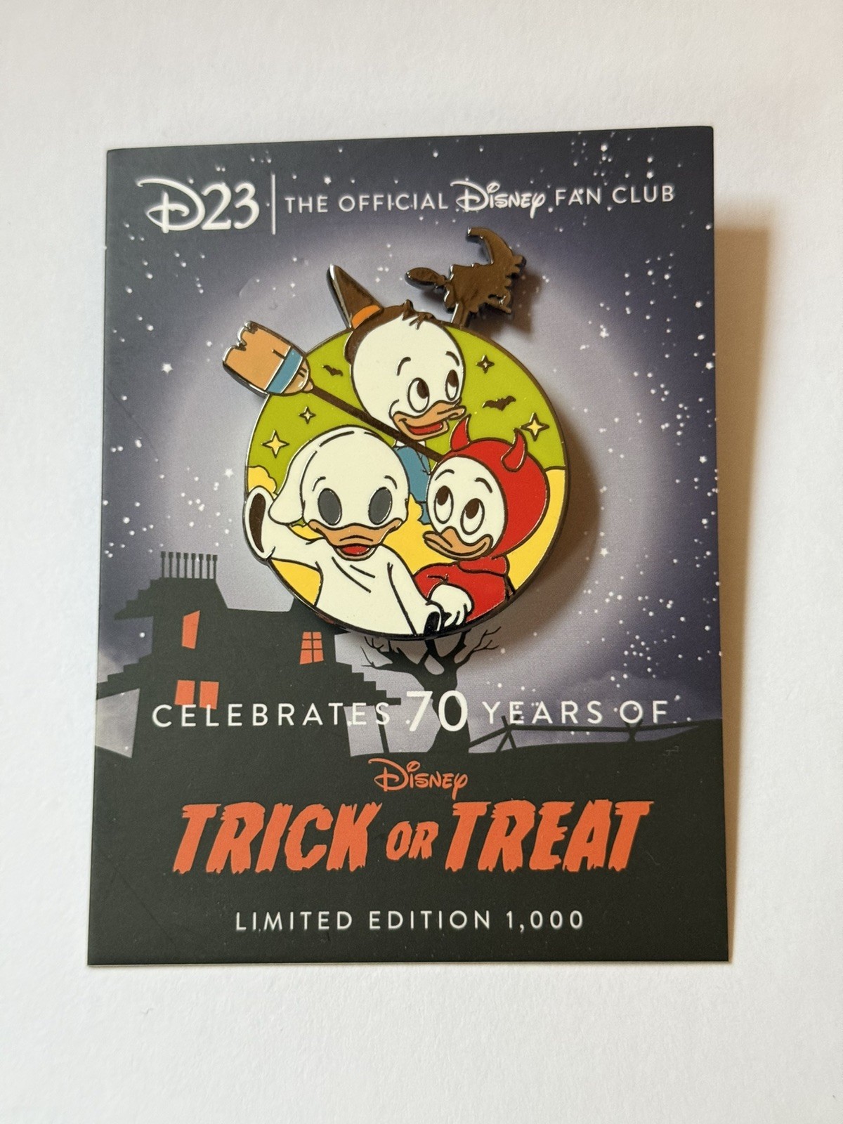 D23 Pin Disneys Trick or Treat 70th Anniversary Pin Huey Dewey Louie LE1000