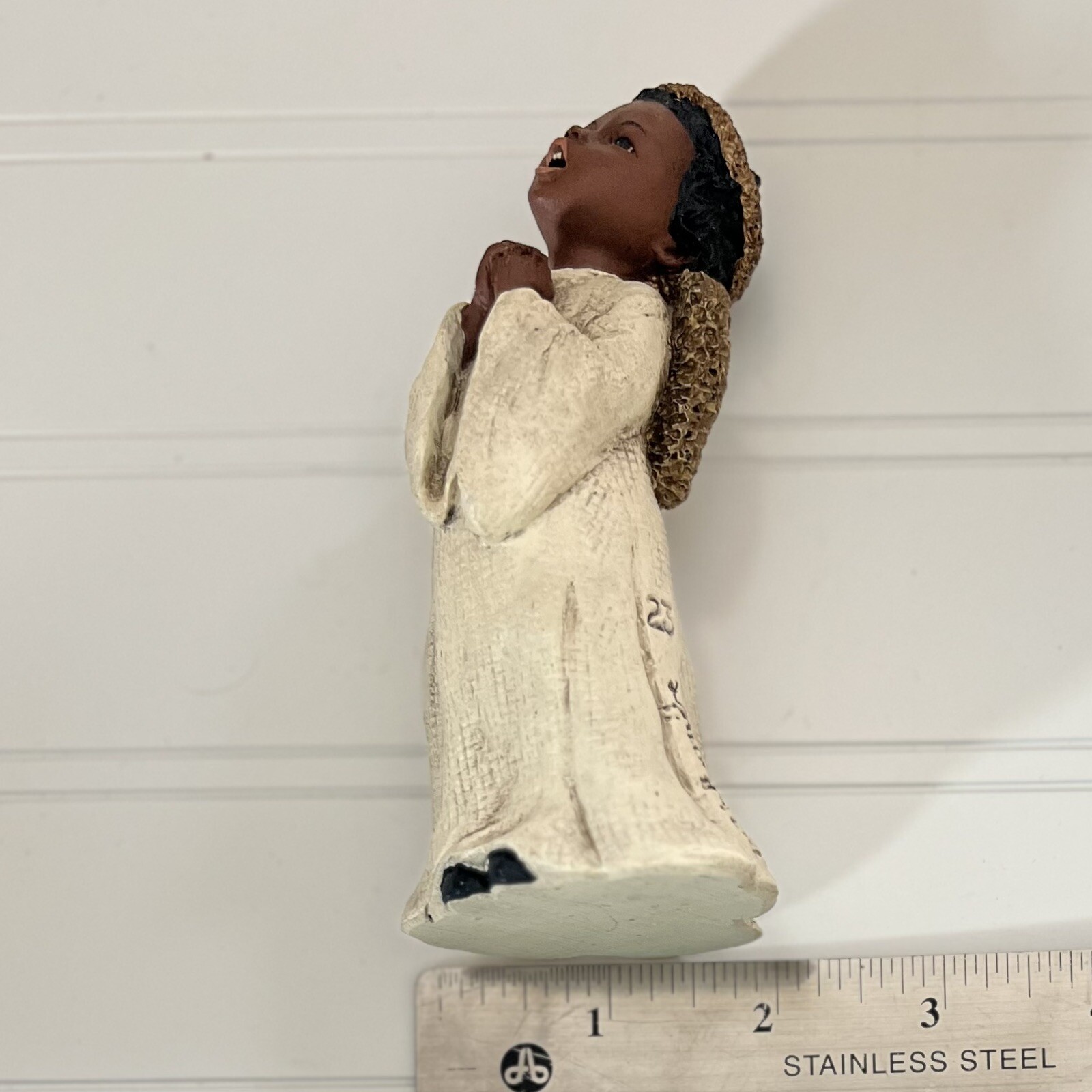 Martha Holcombe “All God’s Children” “Niambi” Figurine #23 Boy Angel 1994 Signed