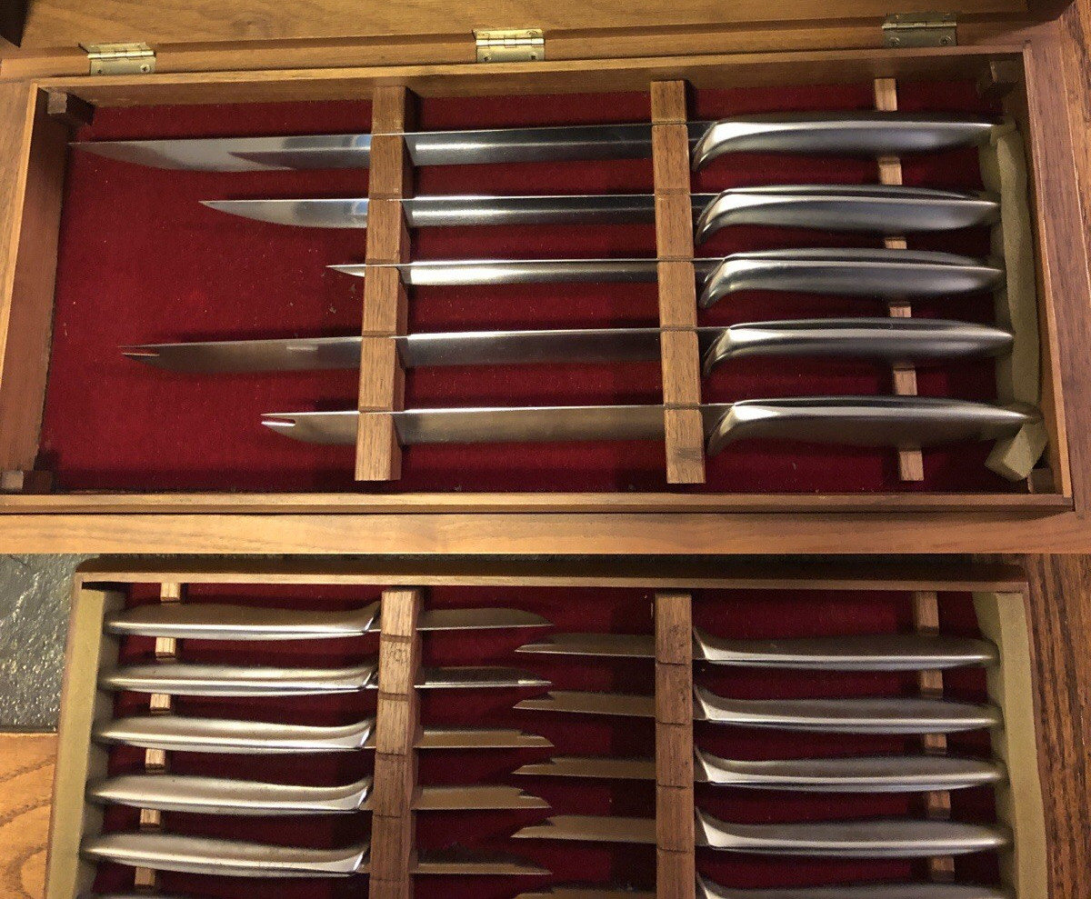 23 Piece Gerber Chef Carving Knife Set in 3 Tier Walnut Case All USA Made XLNT