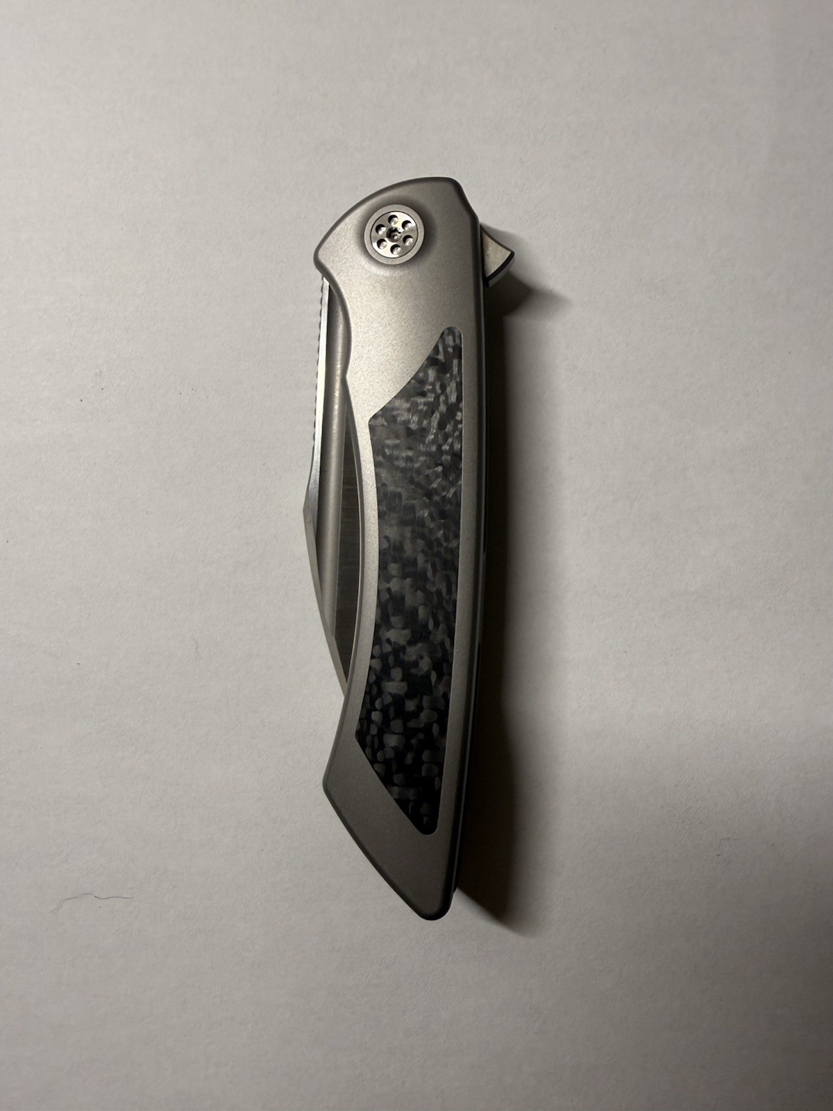 Sharp By Design Derecho M390 Carbon Fiber Inlay