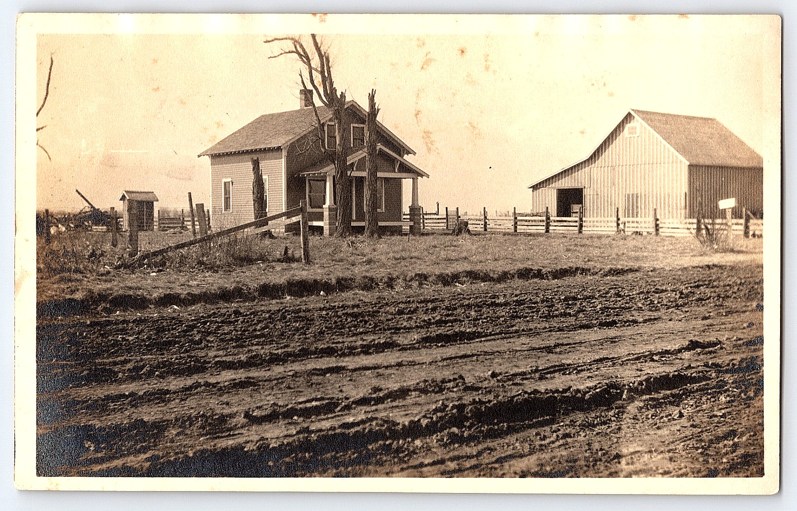 Picture Of An Old Farm House Outhouse Barn And Dirt Road Vintage Real Photo