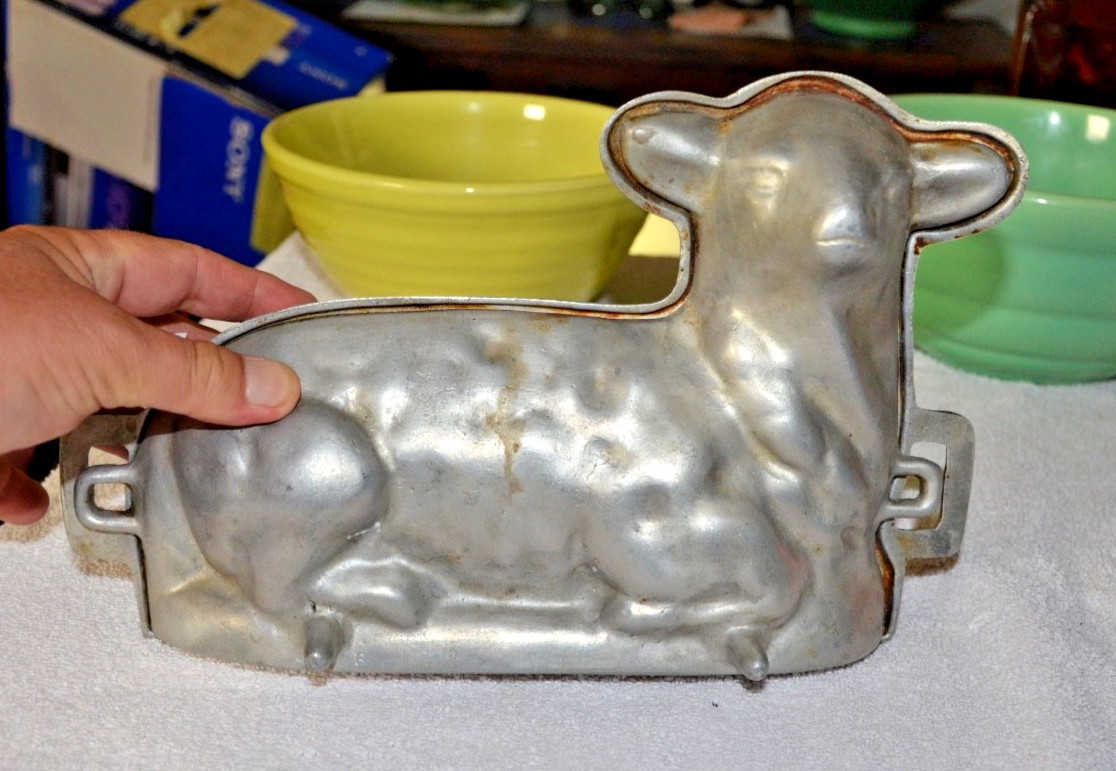 Vintage Cast Aluminum Lamb Mold cake butter or chocolate