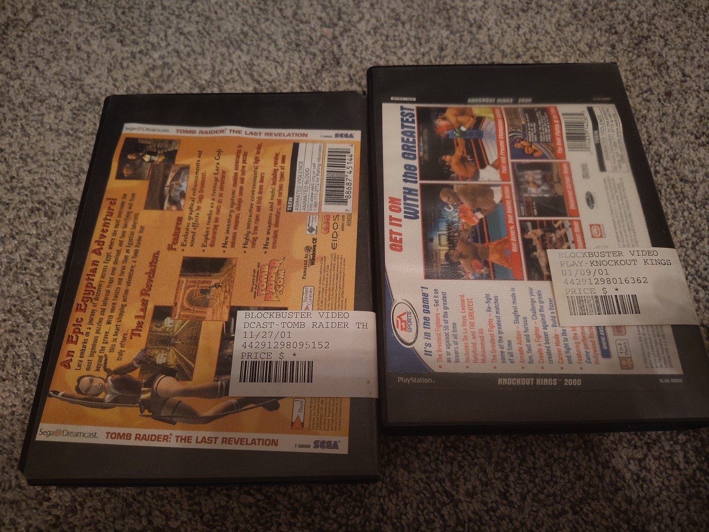 Blockbuster Video Games Rental Tomb Raider + Knockout Kings Dreamcast Clamshell