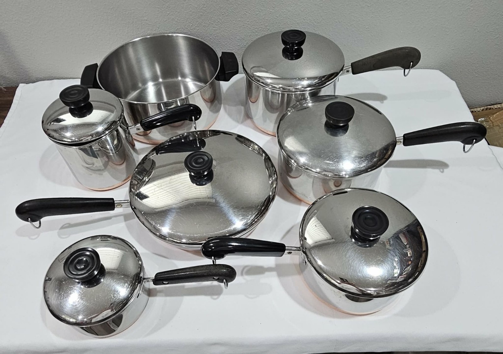 RevereWare LOT of 7&6 Lids SS Copper Pour Spout Measuring/Stockpot/Saucepans/Fry