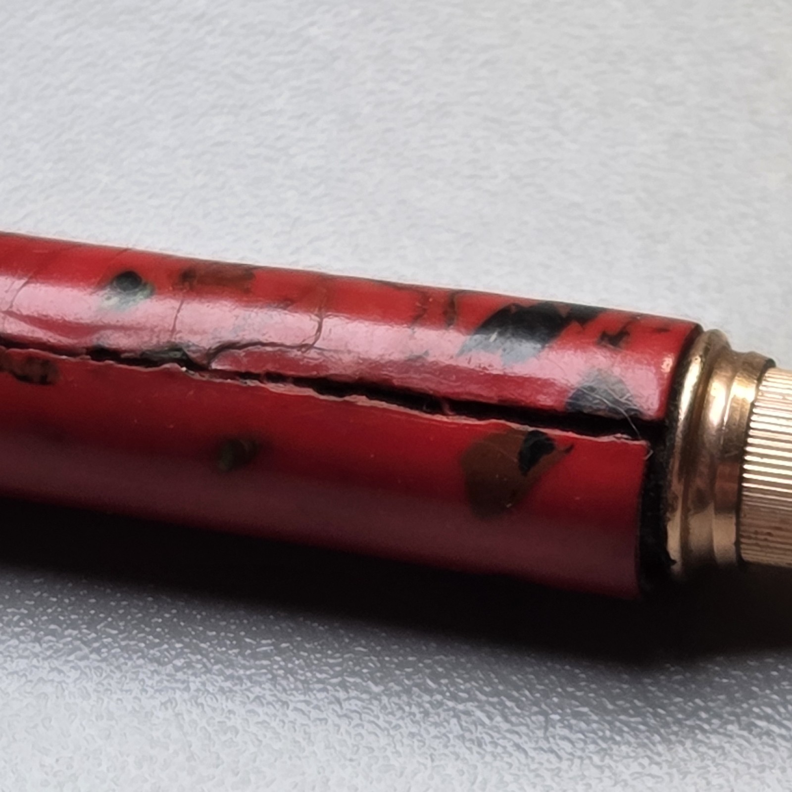 EDWARD TODD & Co. CELLULOID GOLD-FILLED RETRACTABLE MECHANICAL PENCIL CHATELAINE