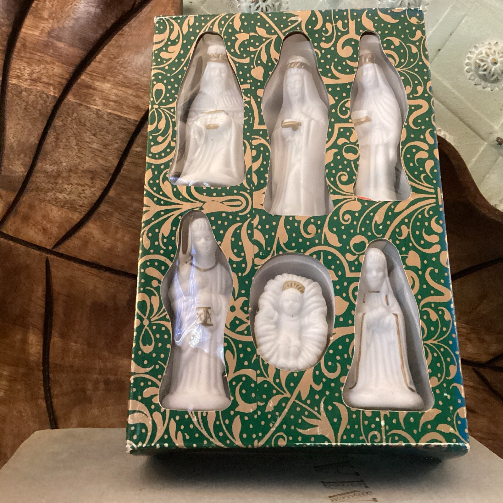 Vintage Porcelain Christmas NATIVITY SET 6 Pieces White Bisque New