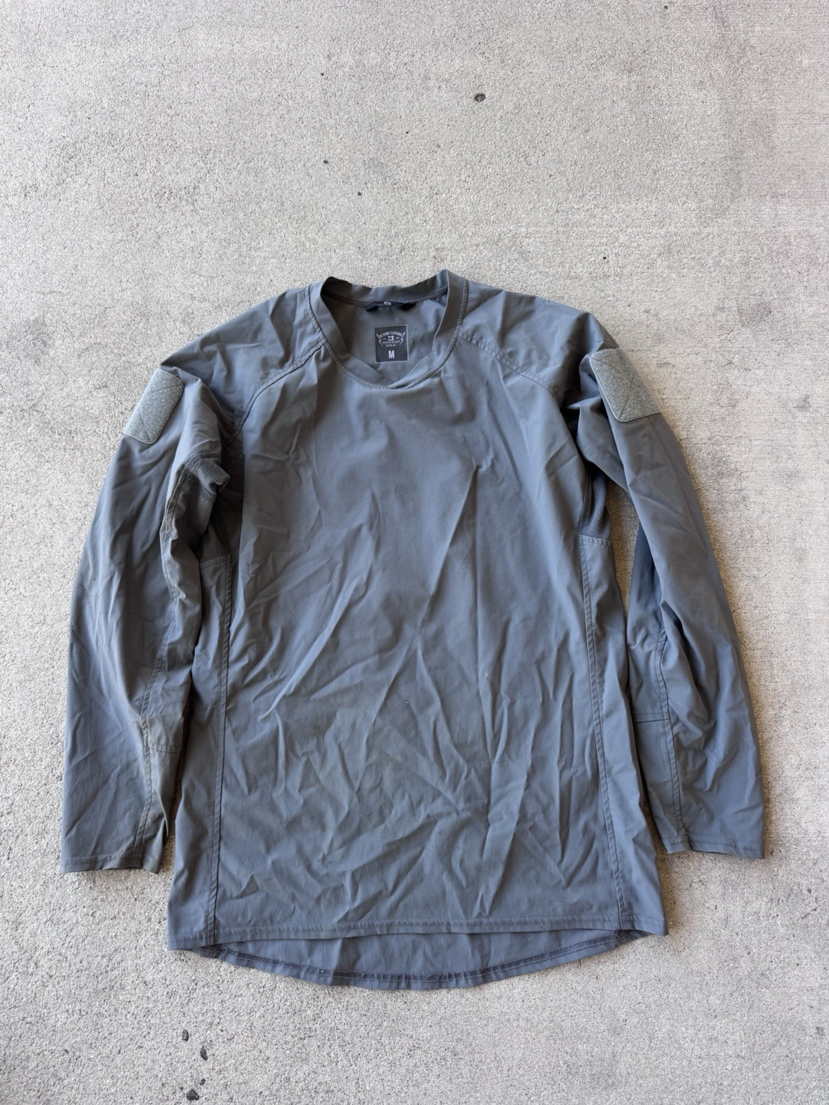 Beyond A5 Roman Shirt MAS GREY Stretch Soft Material Medium