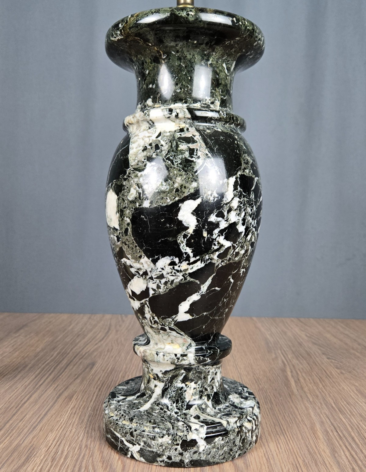 Solid black & white swirl marble urn table lamp, 28″, 20 pounds! brass