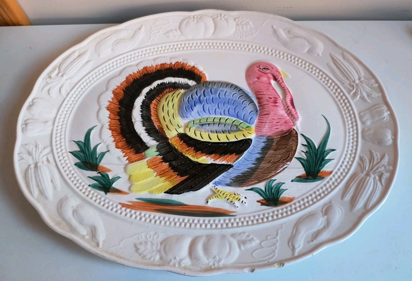 Thanksgiving Turkey Platter Vintage Ceramic Embossed Painted 18″x14″-Japan