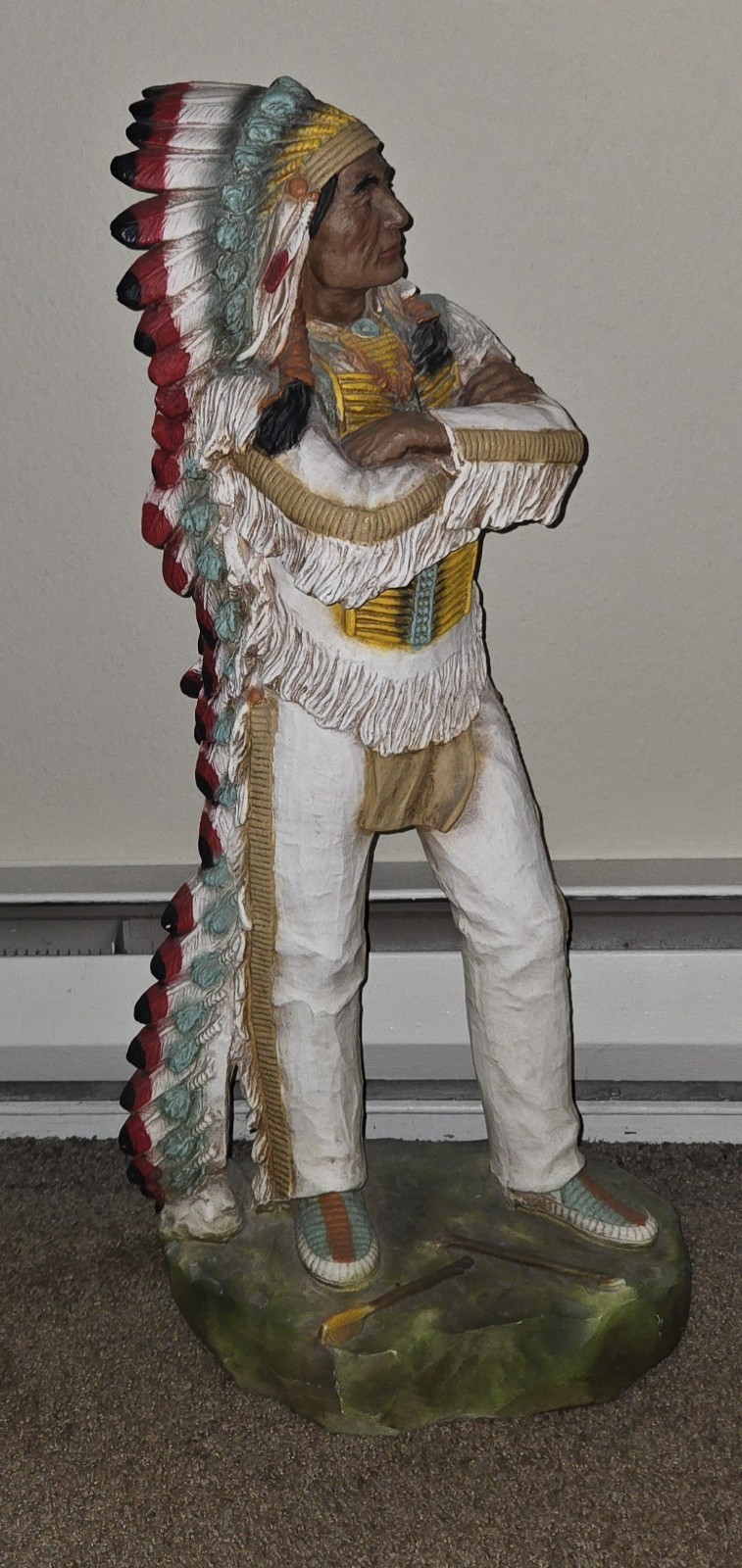 30″ Vintage Indian/Native American Chief Sculpture W/Feather Headdress Statue