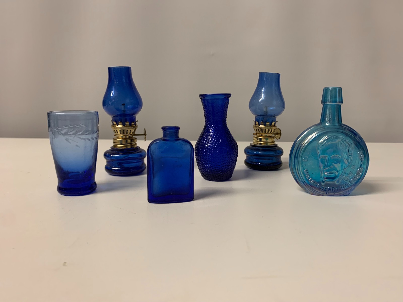 Lot of Vintage Miniature Glass Mid-Century Relicas