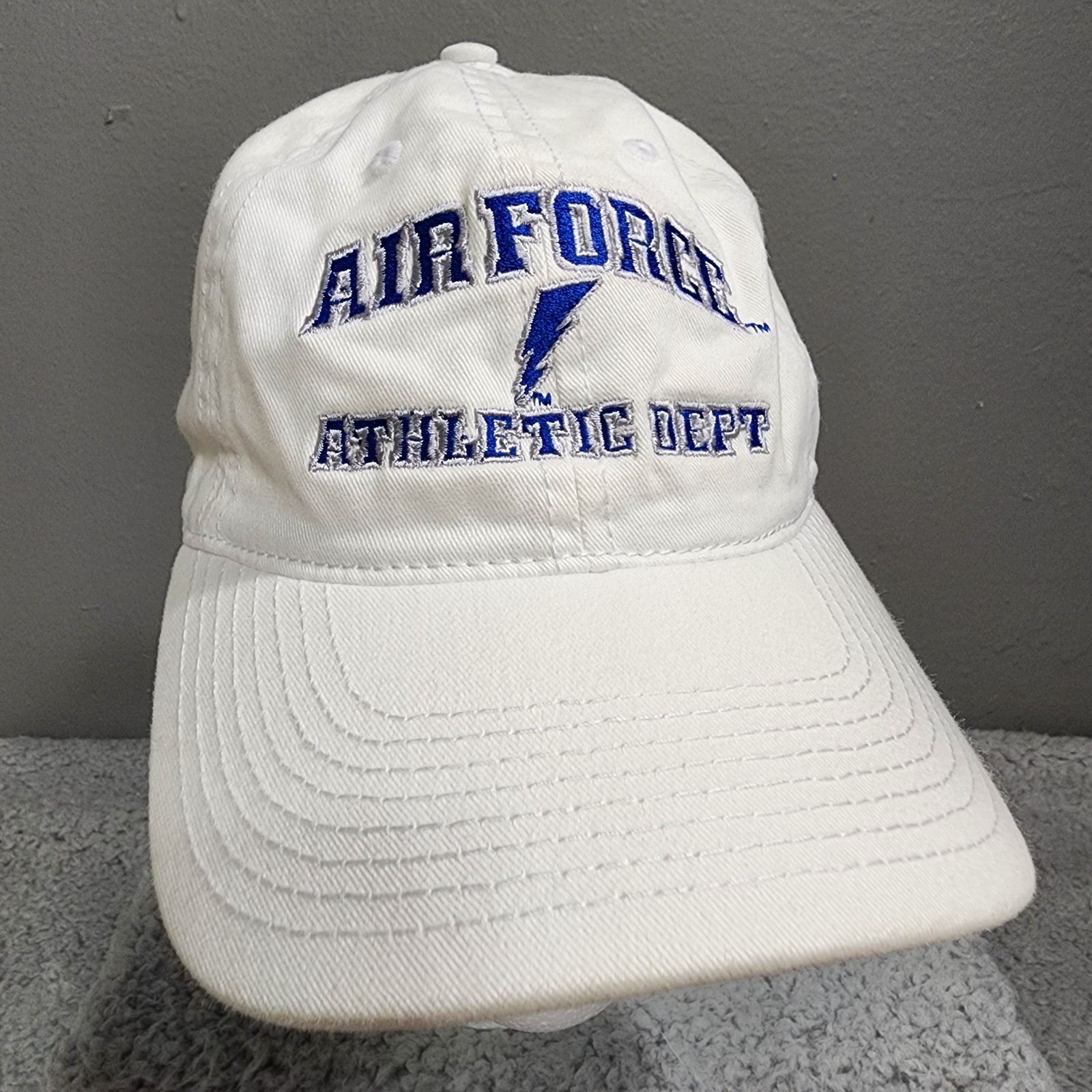 Airforce Athletic Deparment The Game Hat Slider Back Whtie NWT Vintage 2005