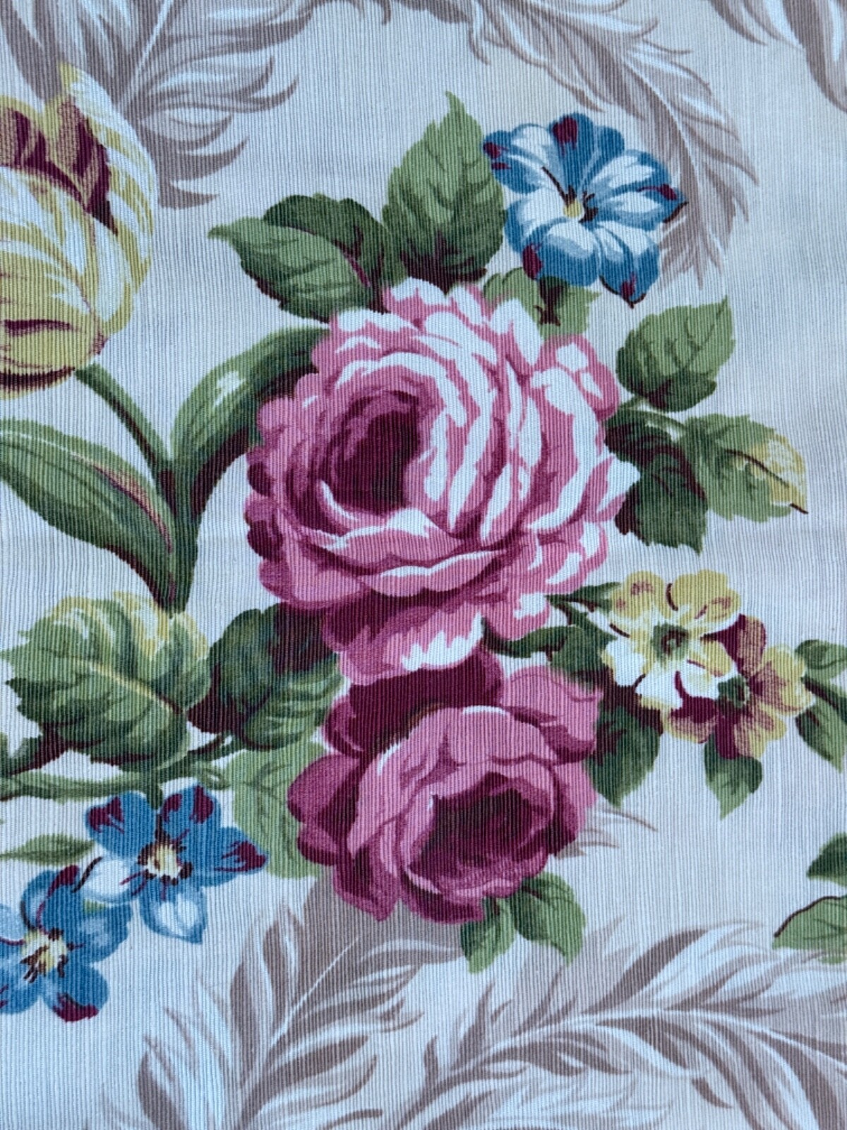 Rococo 1930s Roses & Feathers Hollywood Regency Barkcloth Faille Vintage Fabric