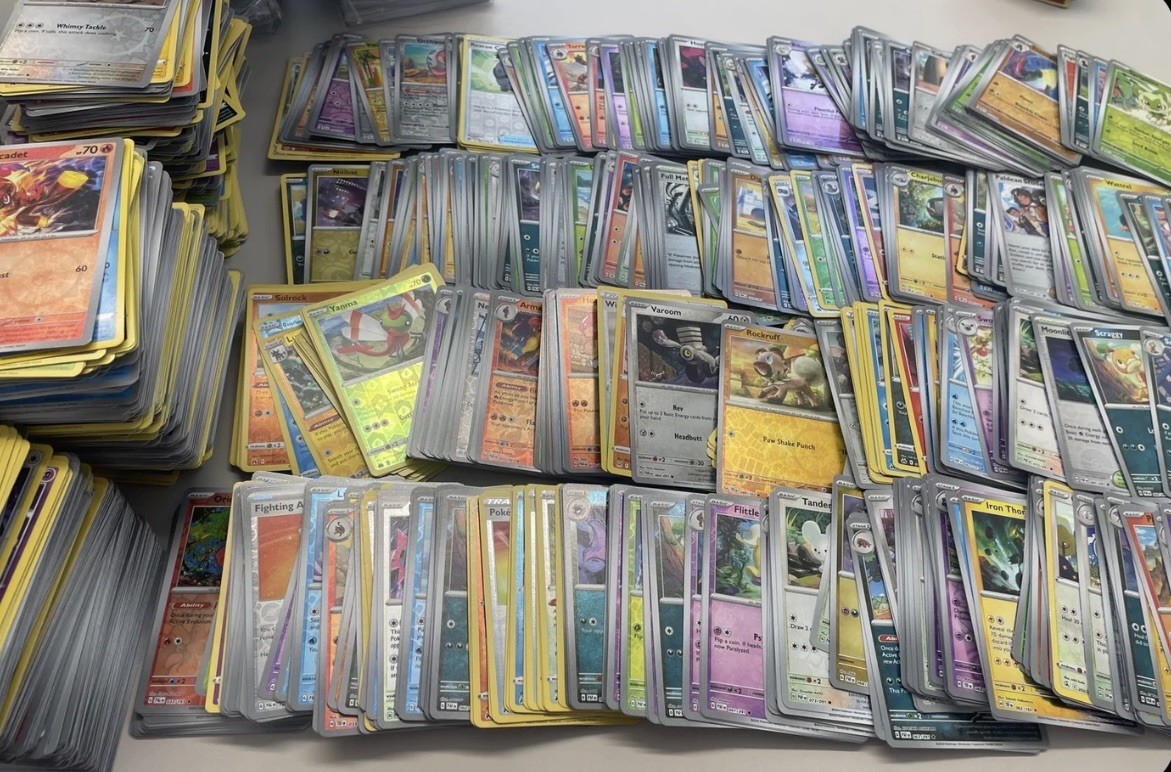 150 Pokémon Cards Warehouse Bulk Bundle | Holos Included | Great Variety