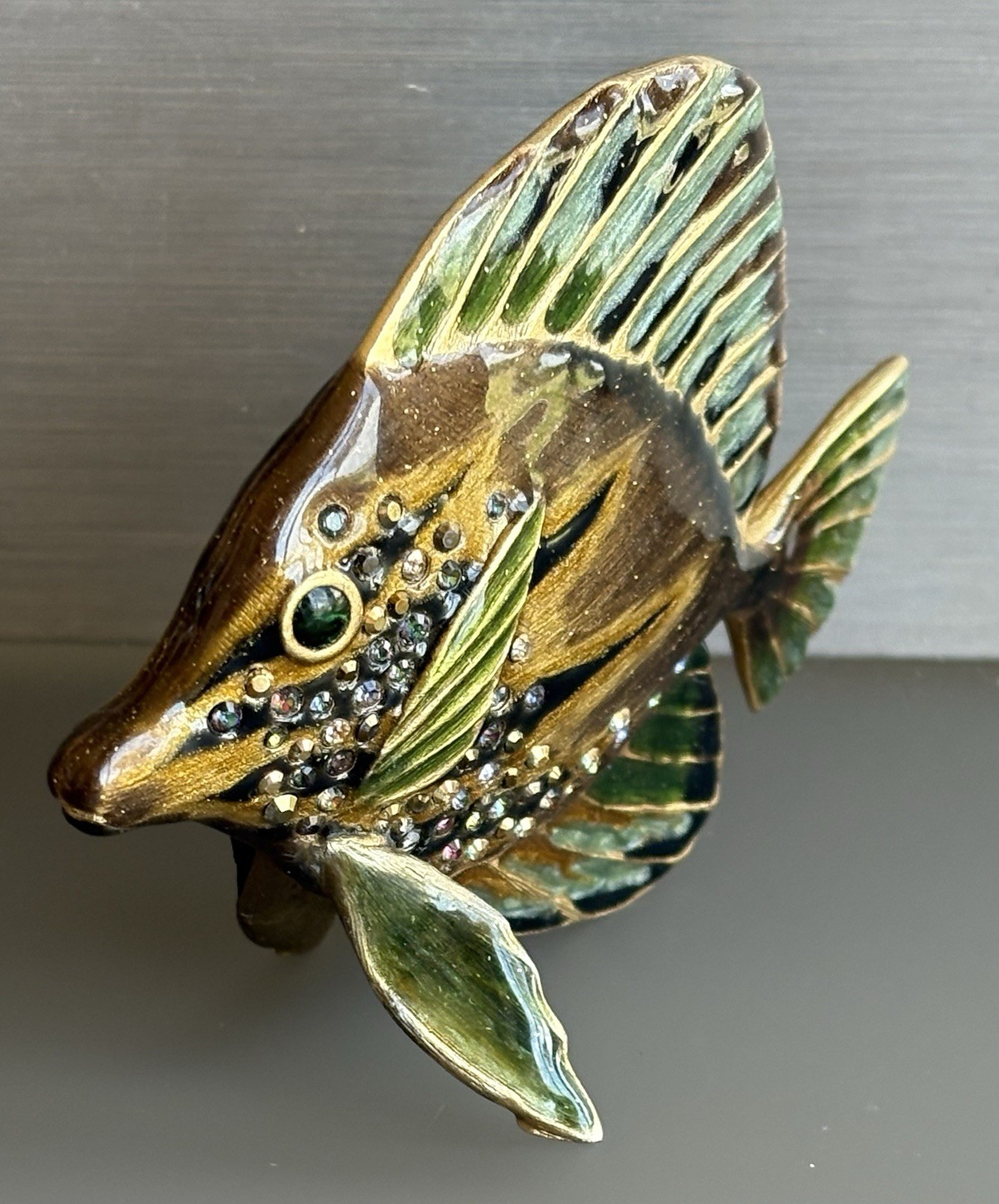 Jay Strongwater “Lustre Albert Yellowtang” fish figurine with Swarovski crystals
