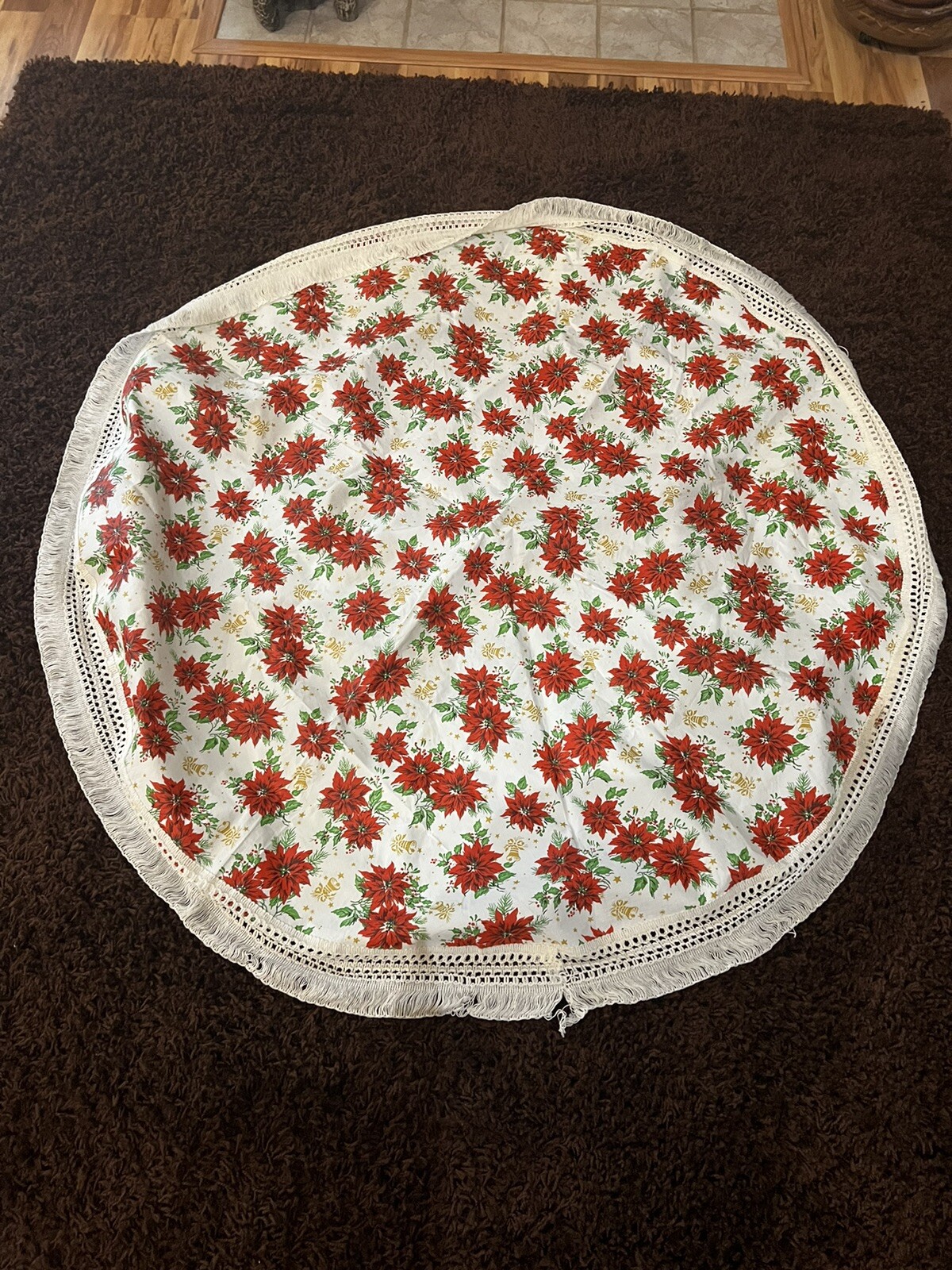 Vintage Round 60”Cotton Vinyl Tablecloth Fringe Poinsettia Red Green White