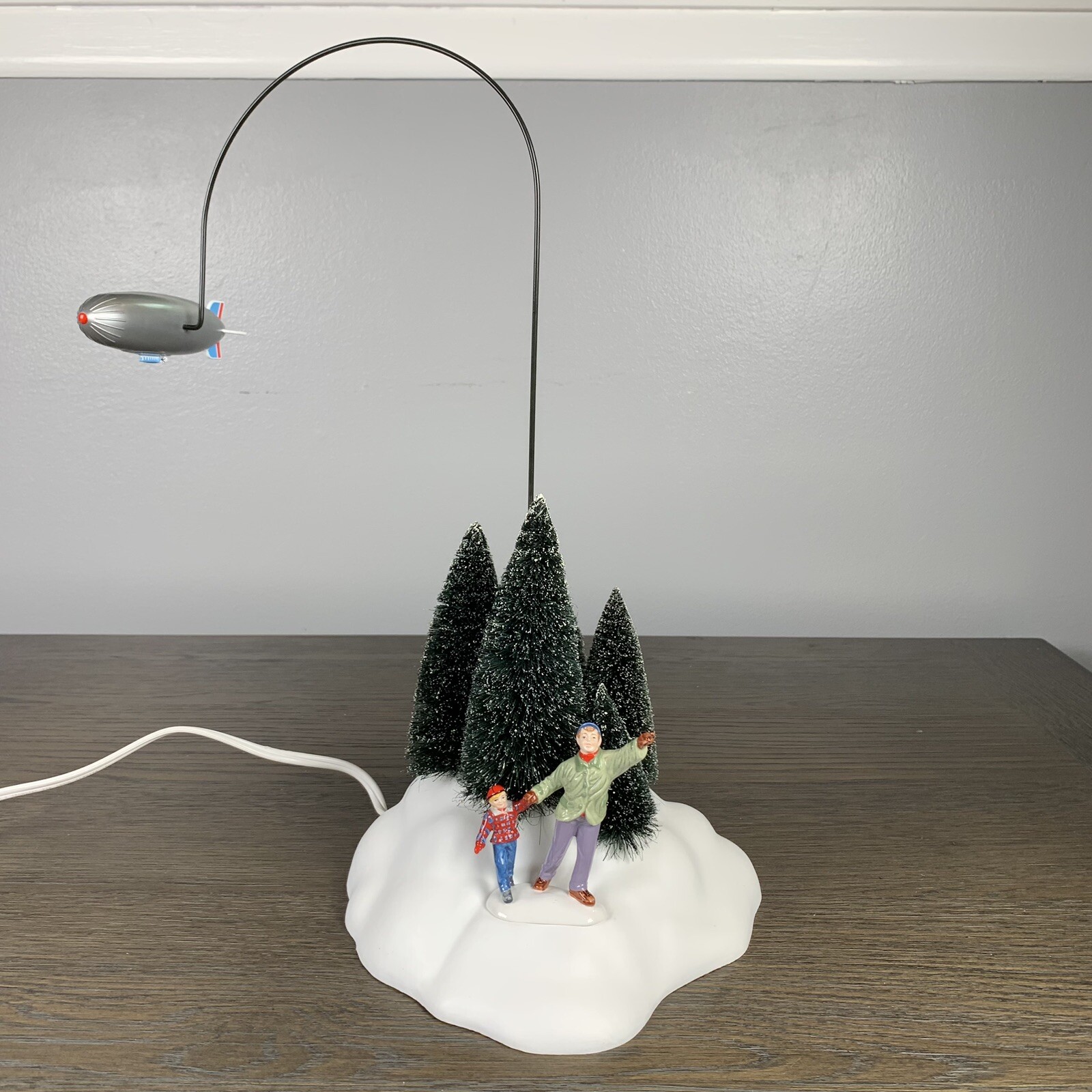Dept 56 “Look, It’s The Goodyear Blimp” #52501 — See Video in Listing