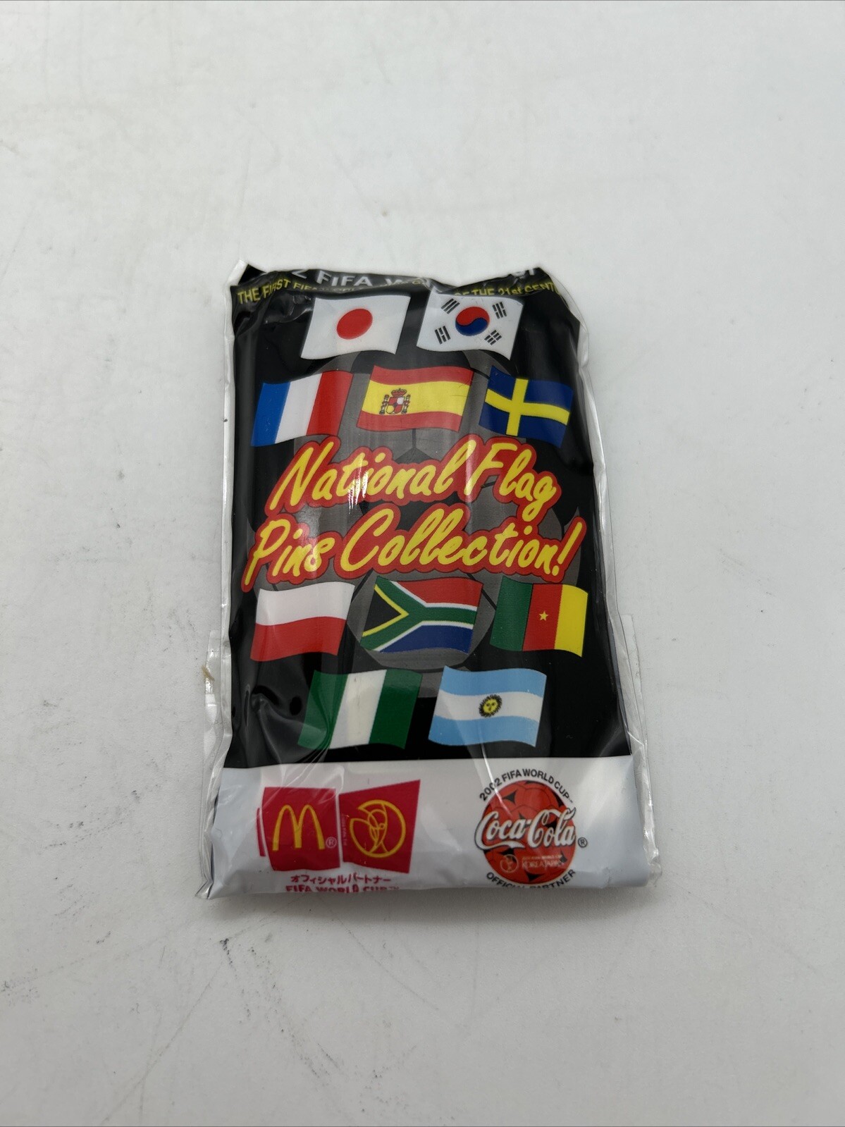2002 FIFA WORLD CUP National Flag Pin McDonalds Coca Cola – New Sealed