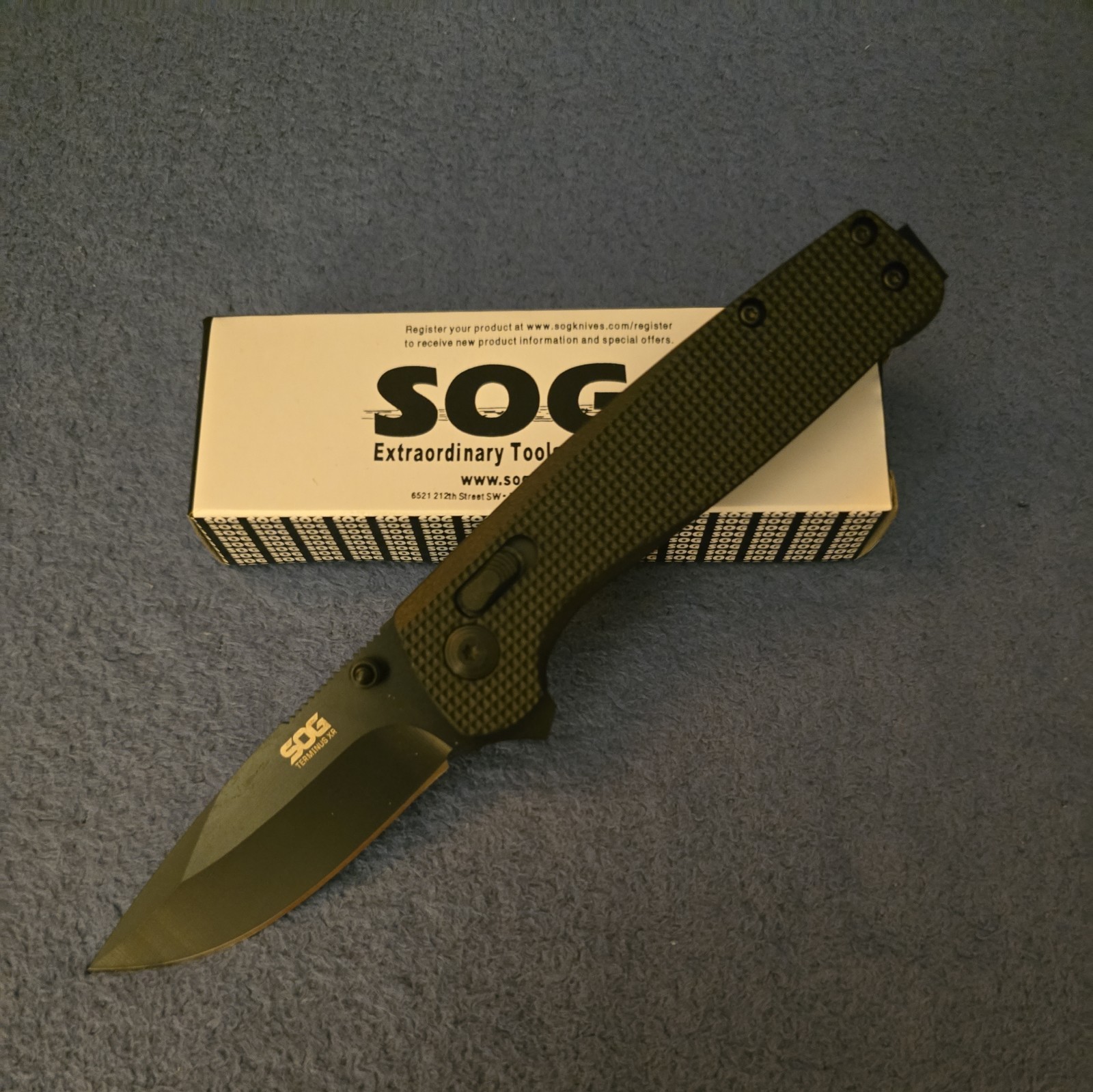 SOG Terminus XR Folder 3″ CRYO D2 Steel BLACK Blade BLACK. SAME DAY SHIPPING!