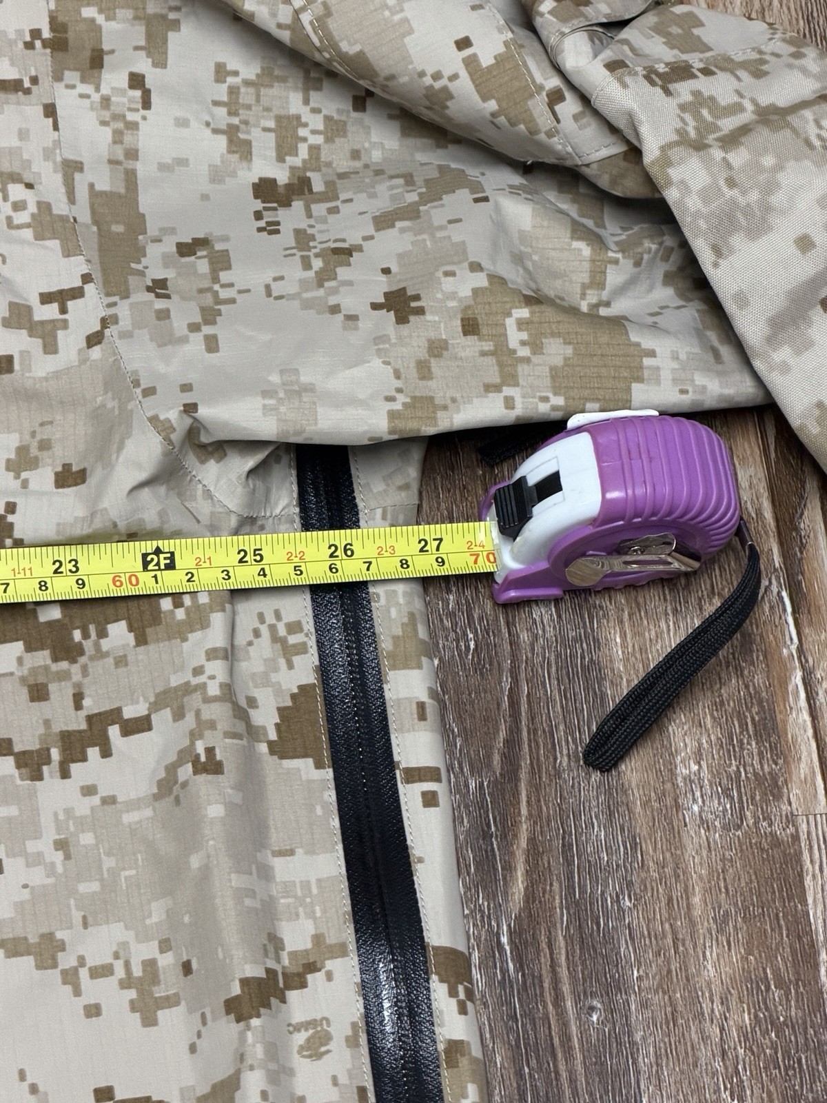 Issued Lightweight Exposure Jacket Large Regular GoreTex USMC Desert MARPAT