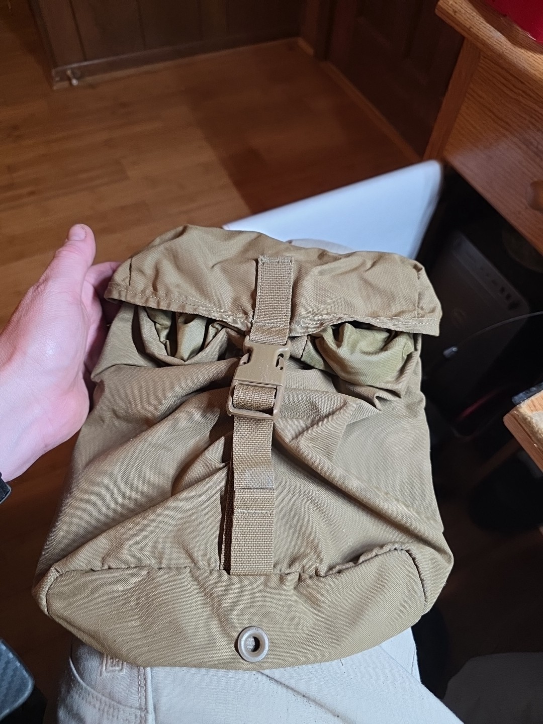 USMC Pack Sustainment Pouch Coyote Brown Molle NSN 8465-01-600-7941 Eagle Ind.