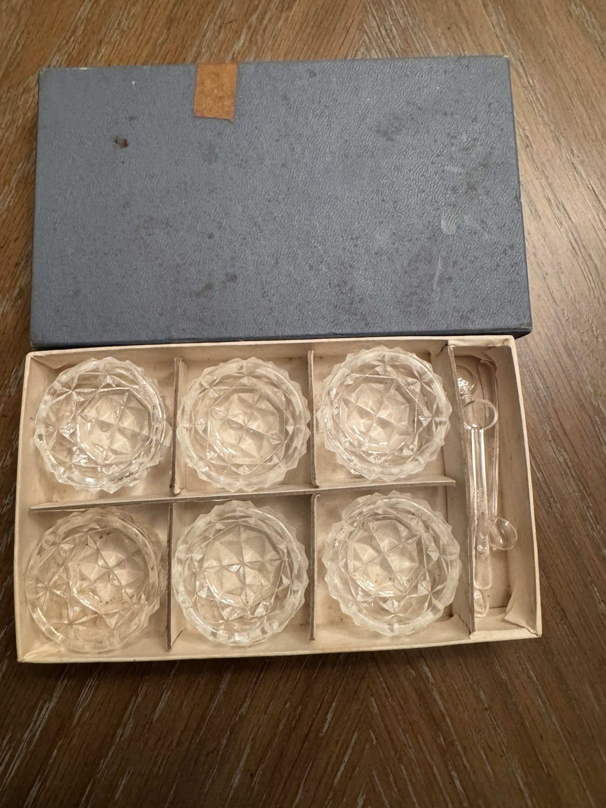 Vintage Japan Set of 6 Salt Cellars With Spoons – Cut Crystal – Nice Set!