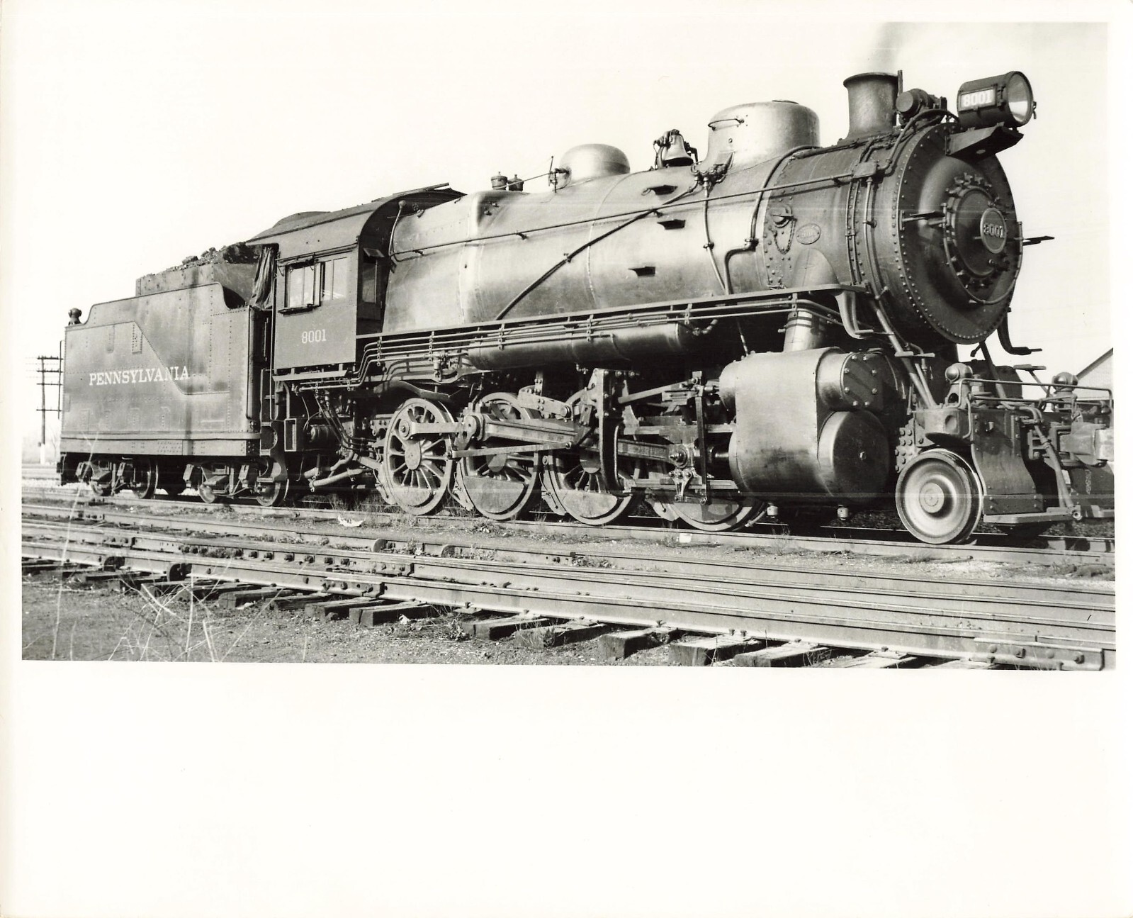 PA 8001 Train 1940s Photo 2-8-0 Consolidation Steam Locomotive Railroad *P105a