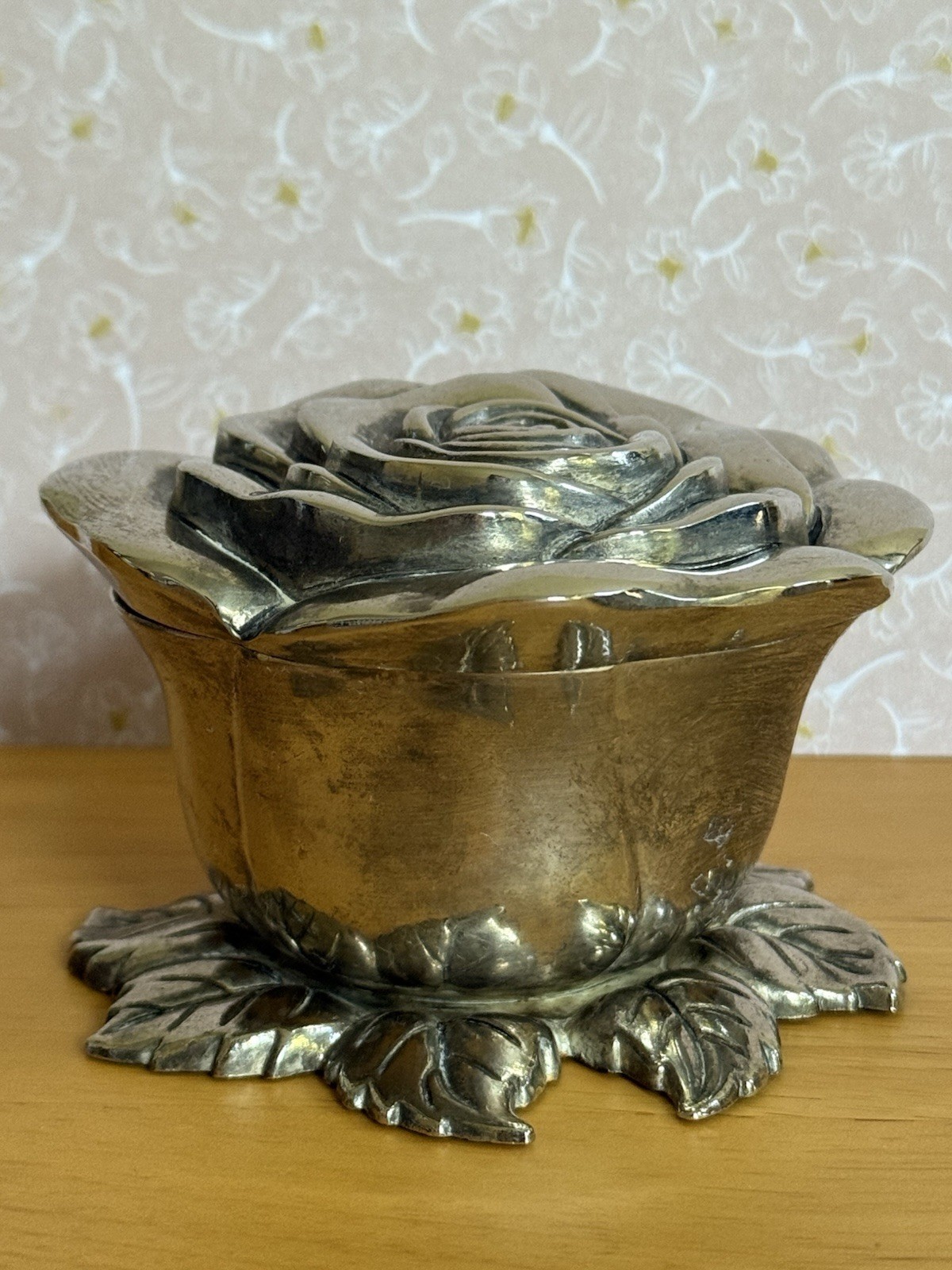 Godinger Silver Plated Rose Trinket Box Red Velvet Lining 4.25 Inch Diameter