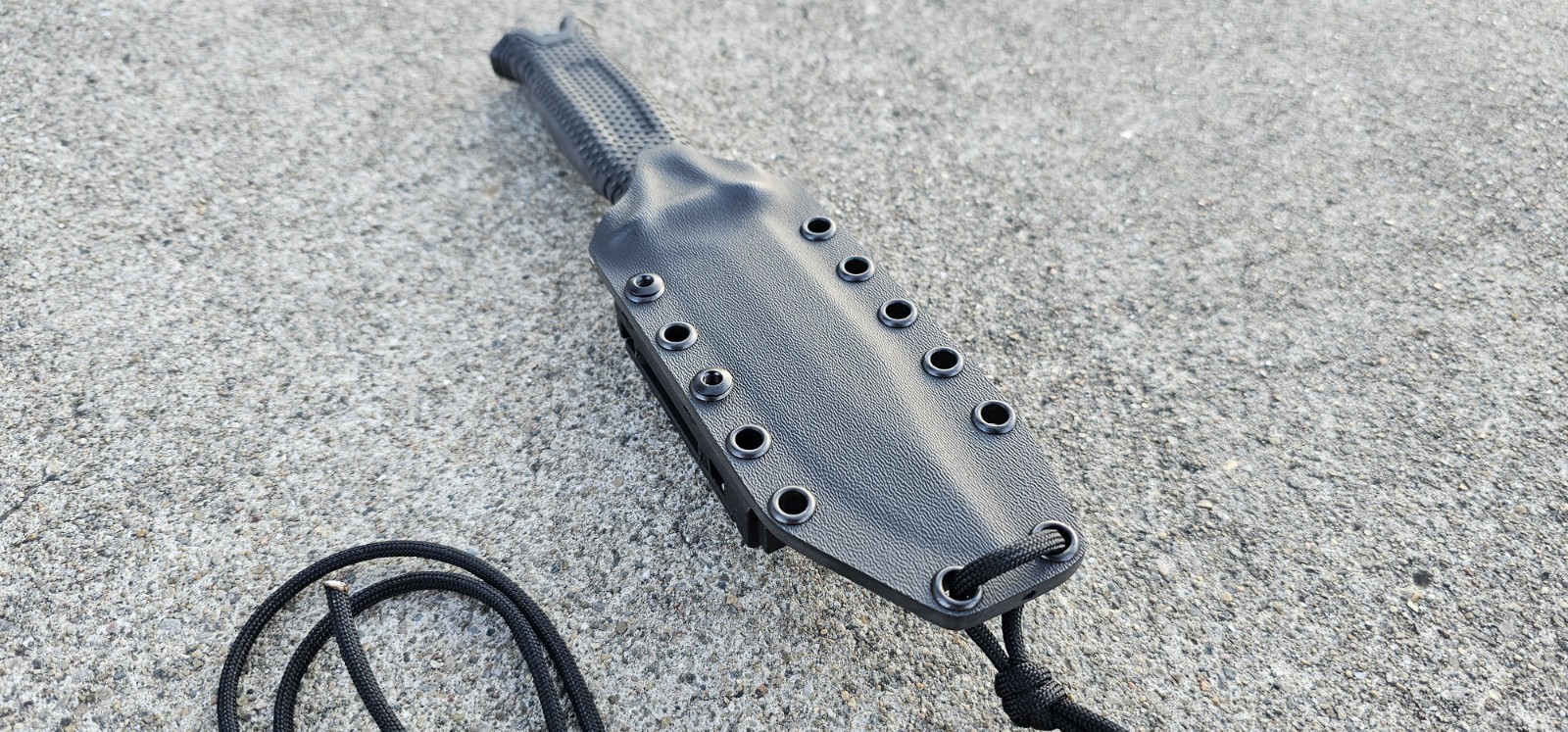 Gerber STRONGARM Kydex Sheath, Nylon Belt Clip, Paracord, Pancake Style (Bk1.0)