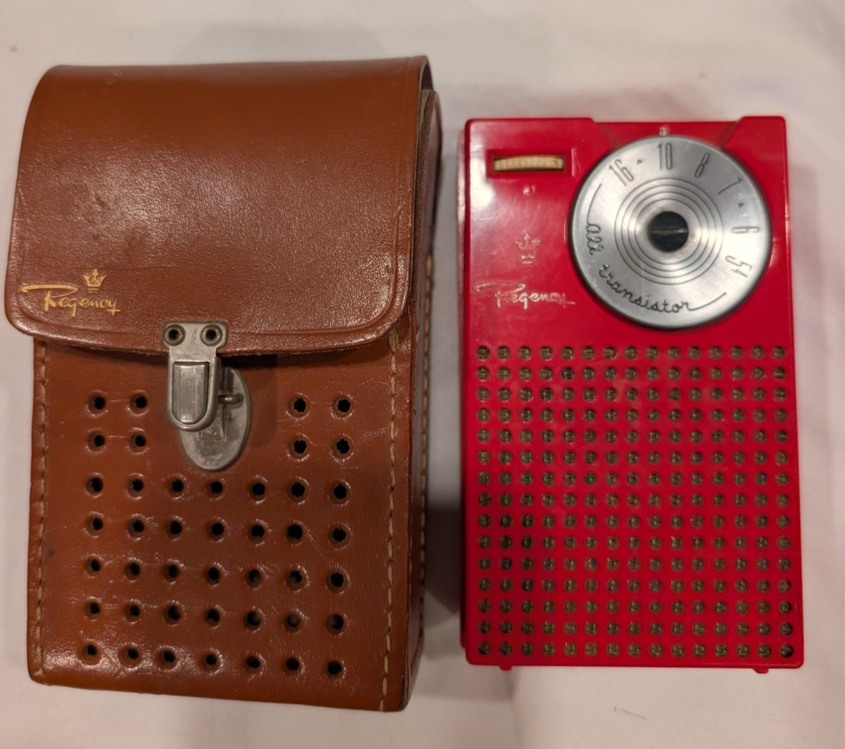 Regency Red All Transistor TR-1 with Case SEE VIDEO