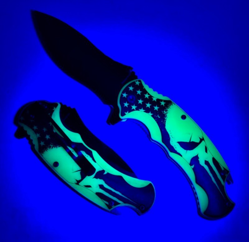 8.5″ TACTICAL GLOW IN THE DARK PUNISHER SKULL KNIFE
