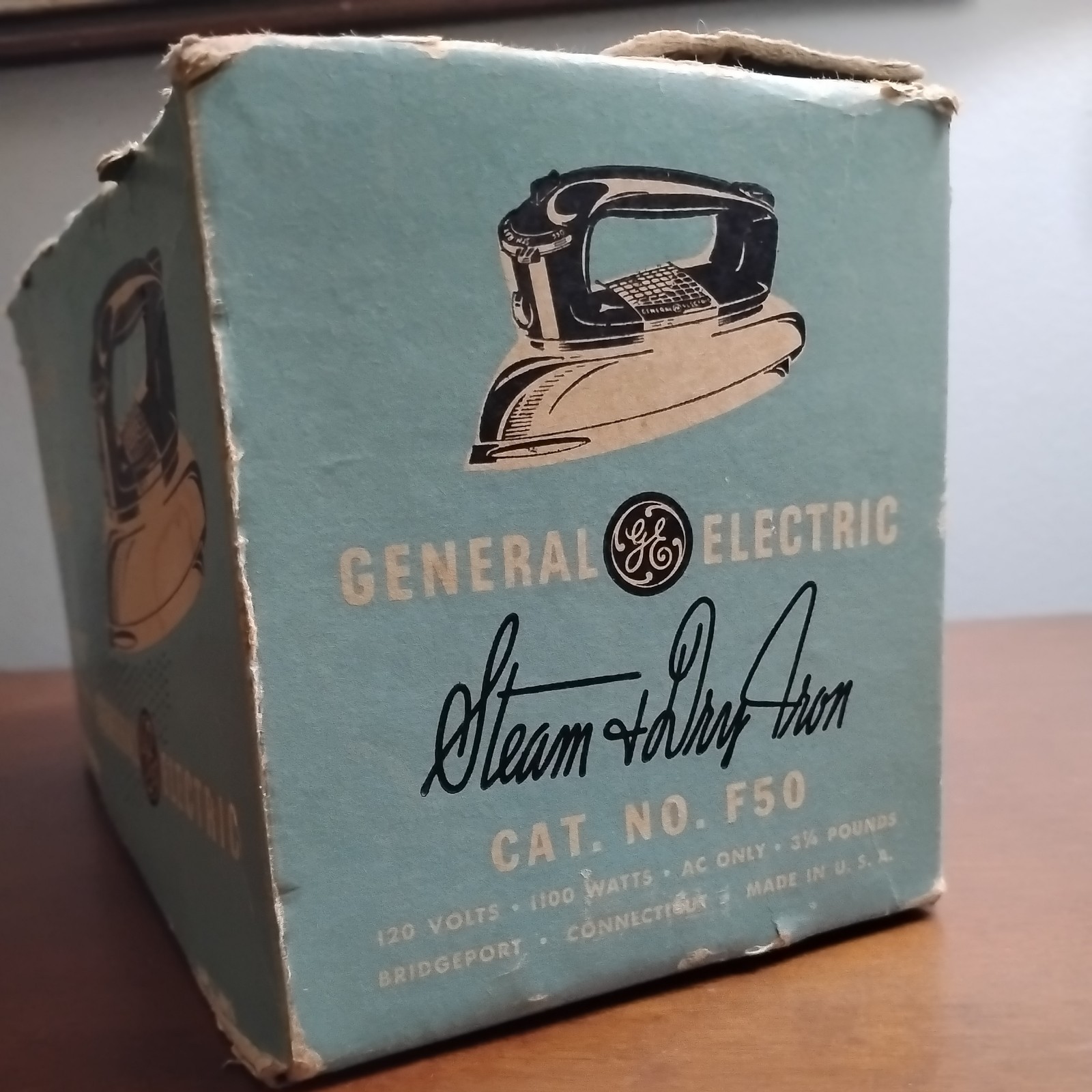 Vintage General Electric Steam & Dry Iron F50 120 Volts Made in USA