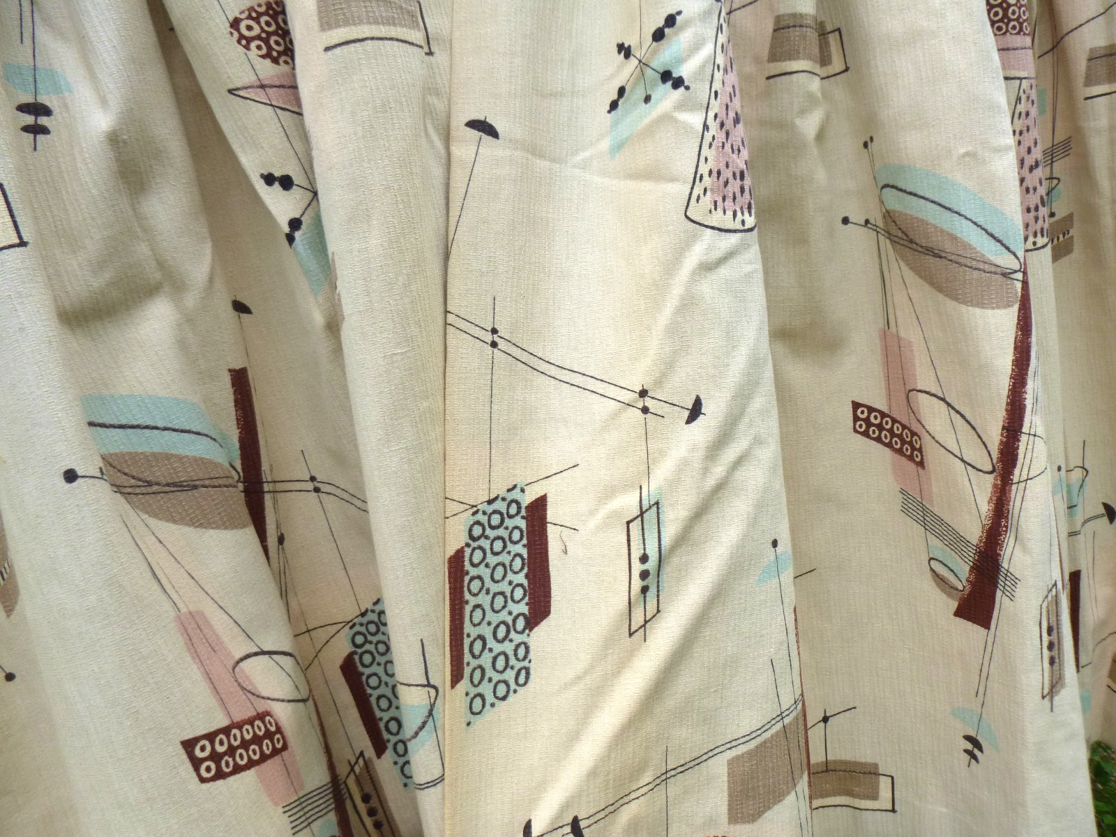 Pr Vtg 50s Atomic Barkcloth Curtain Panels Pink Blue Mobiles 40″ W x 40″ L Each