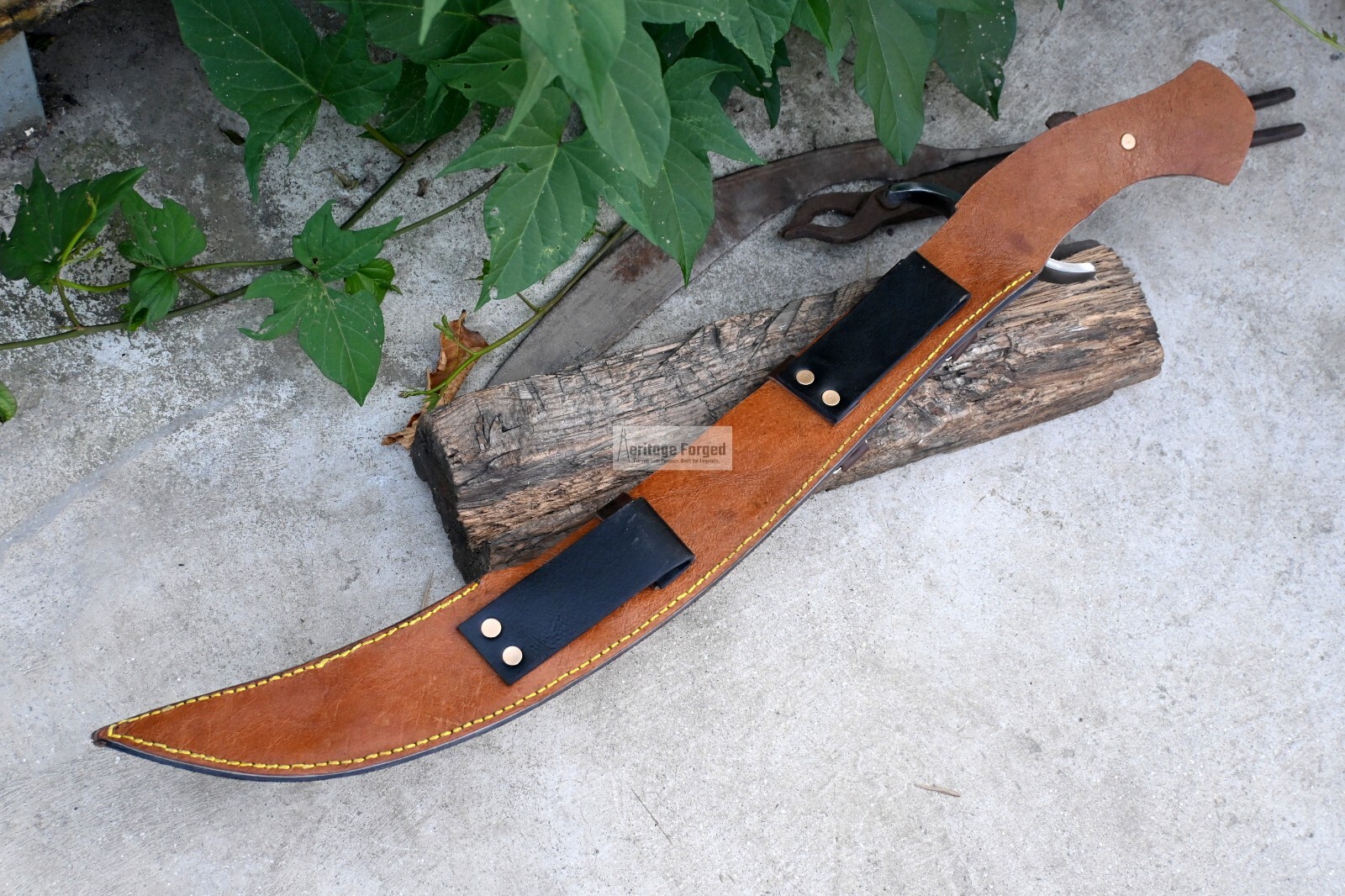 SCIMITAR SWORD/21 inches Long Blade hand forged Sword/Handmade sword/Hunting